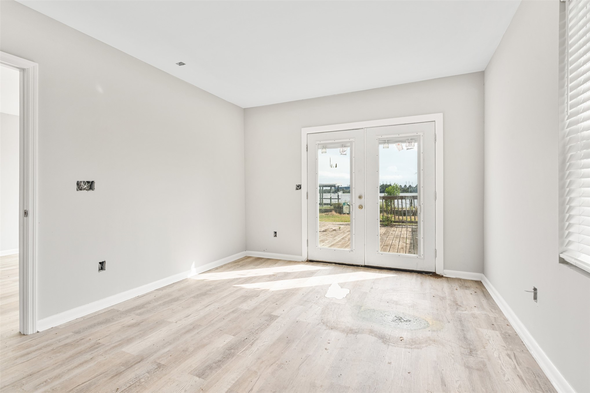 5764 HECKSCHER DRIVE