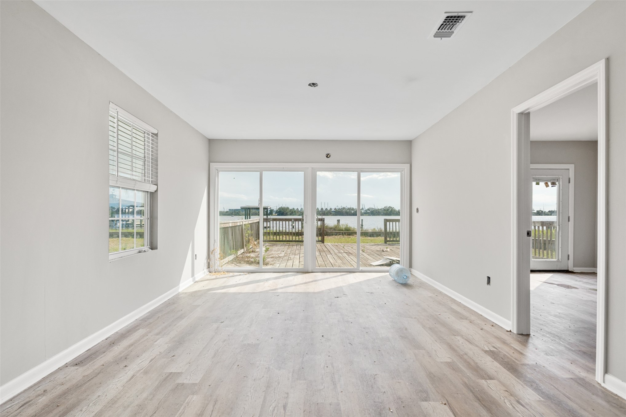 5764 HECKSCHER DRIVE