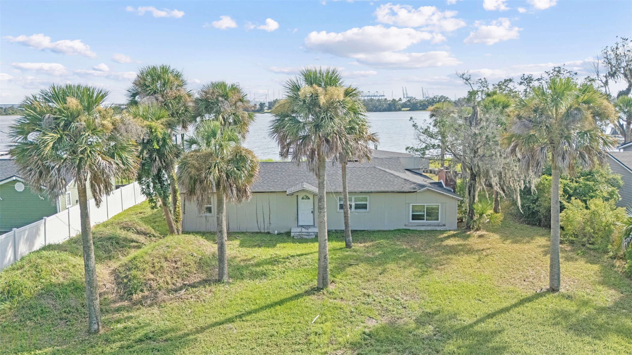 5764 HECKSCHER DRIVE