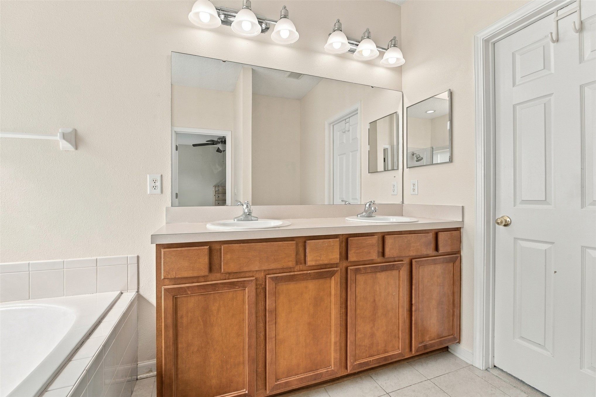 95155 VENTURES COURT
