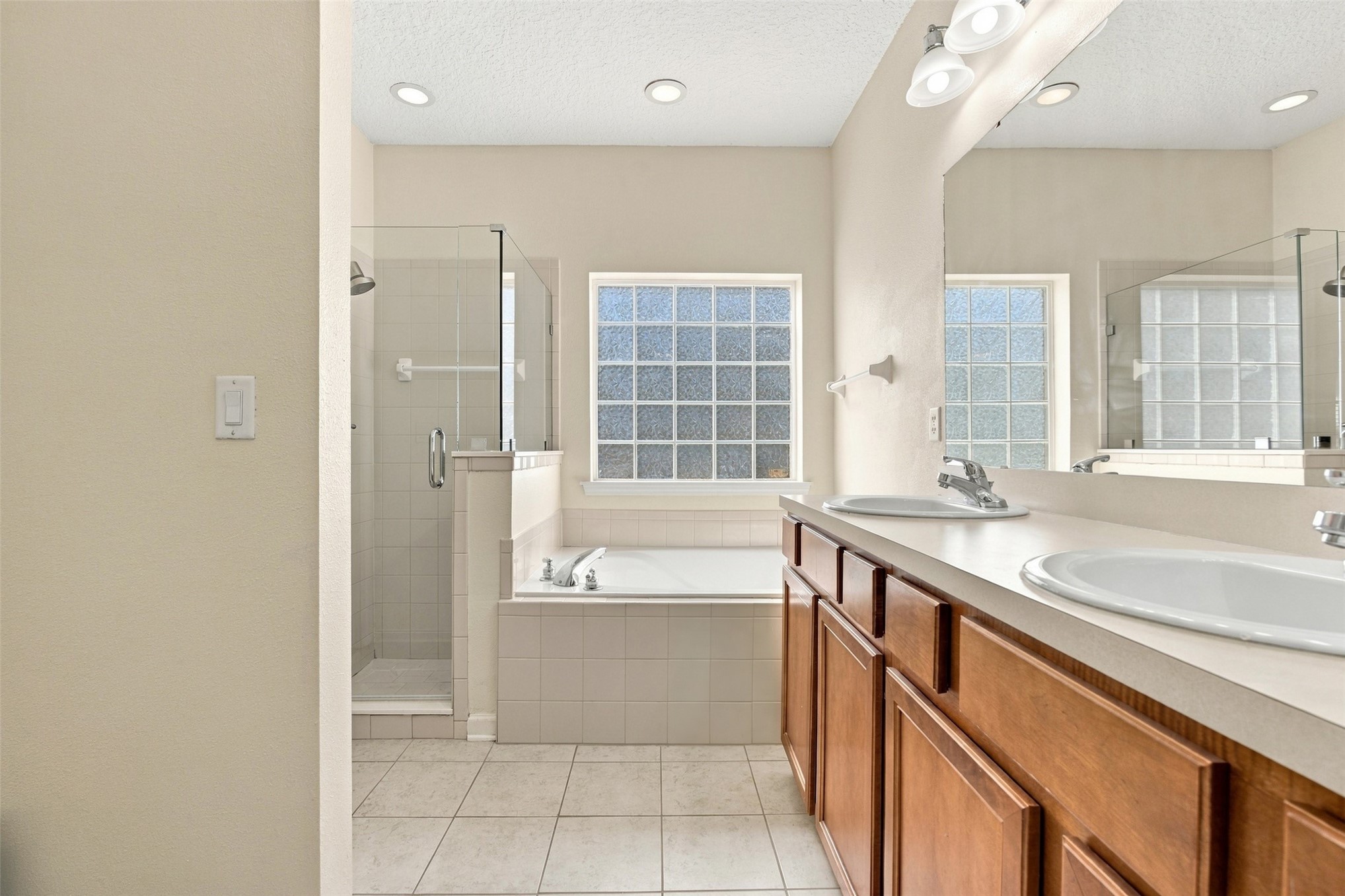 95155 VENTURES COURT