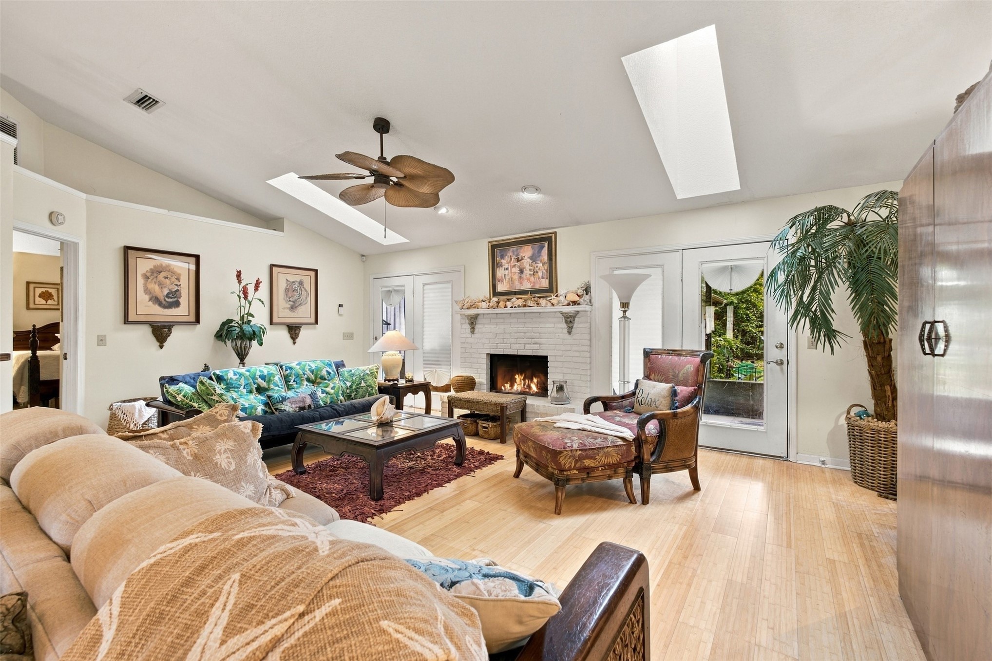 1570 CLINCH DRIVE