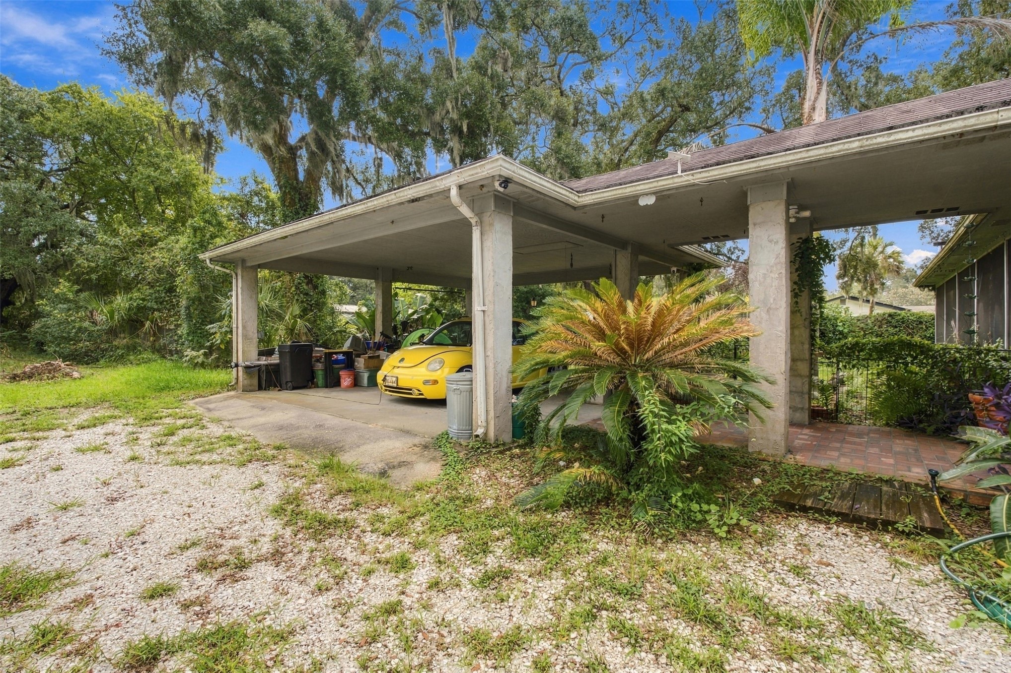 1570 CLINCH DRIVE
