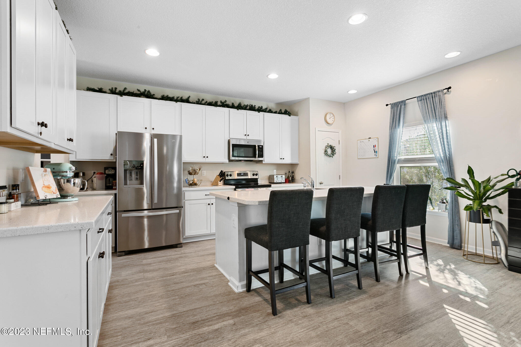 86230 CLOISTER Court