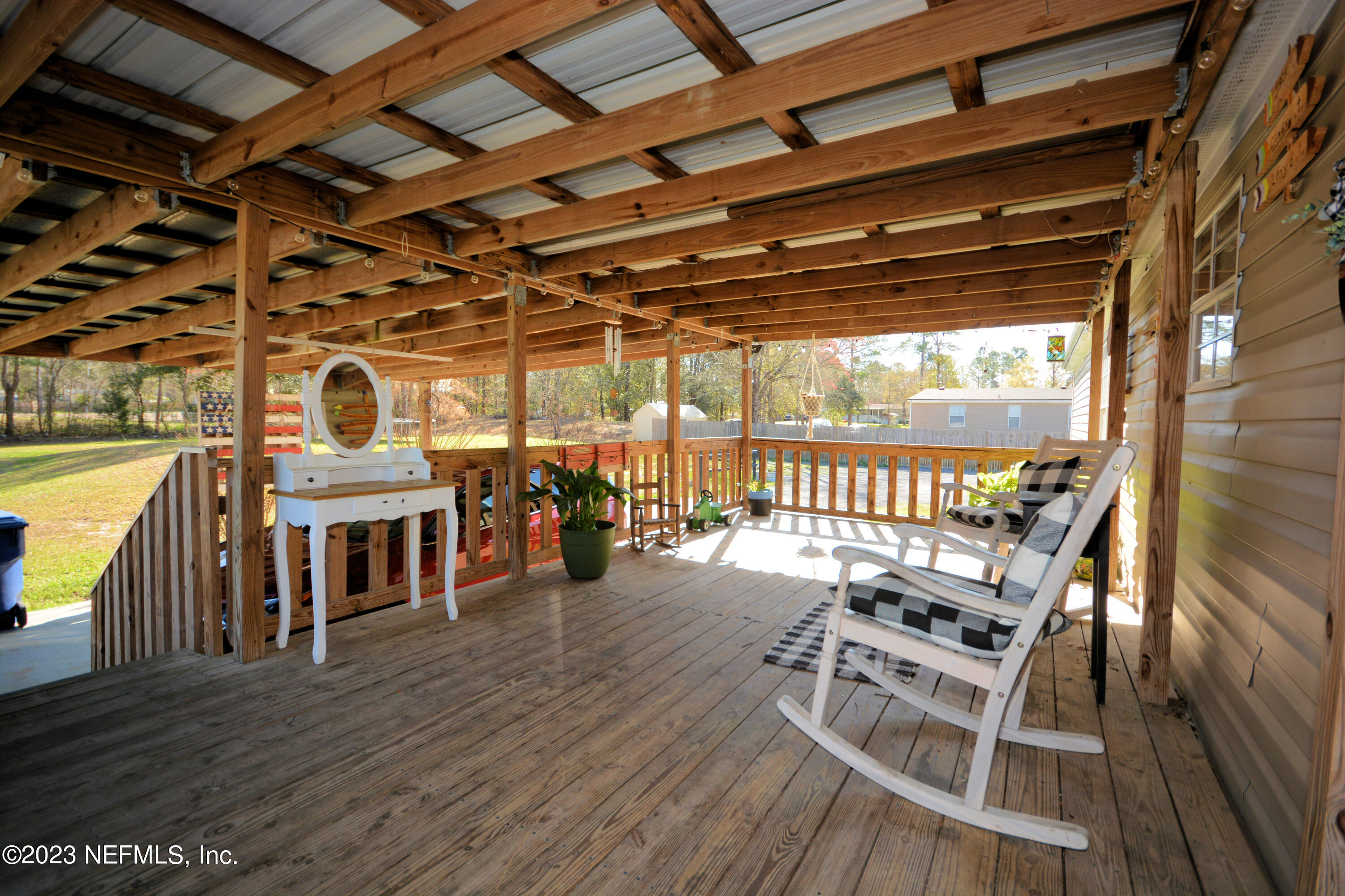 44651 PINEBREEZE Circle
