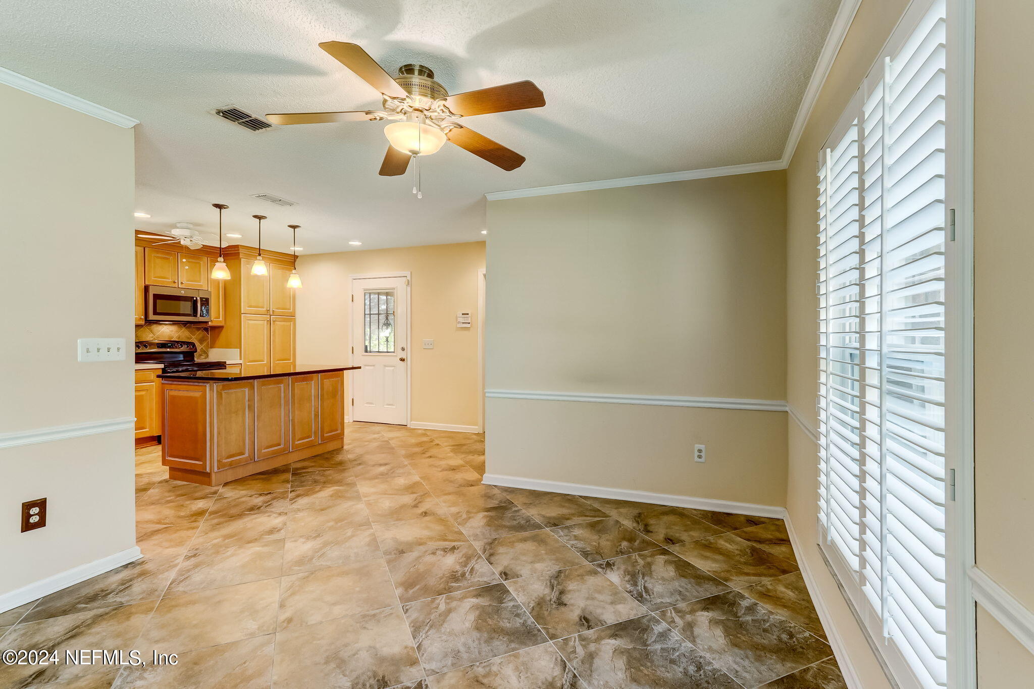 3374 BLACKFOOT Trail S