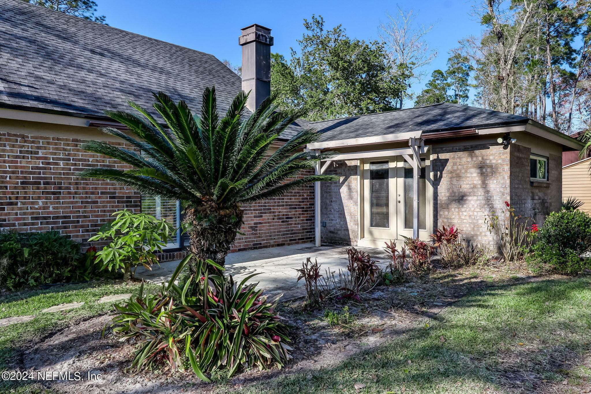 3374 BLACKFOOT Trail S