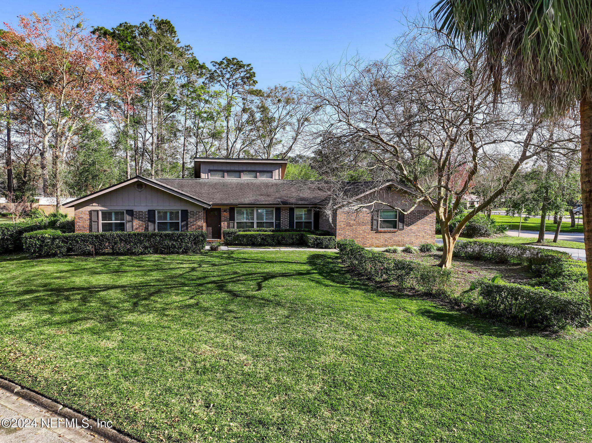 3374 BLACKFOOT Trail S