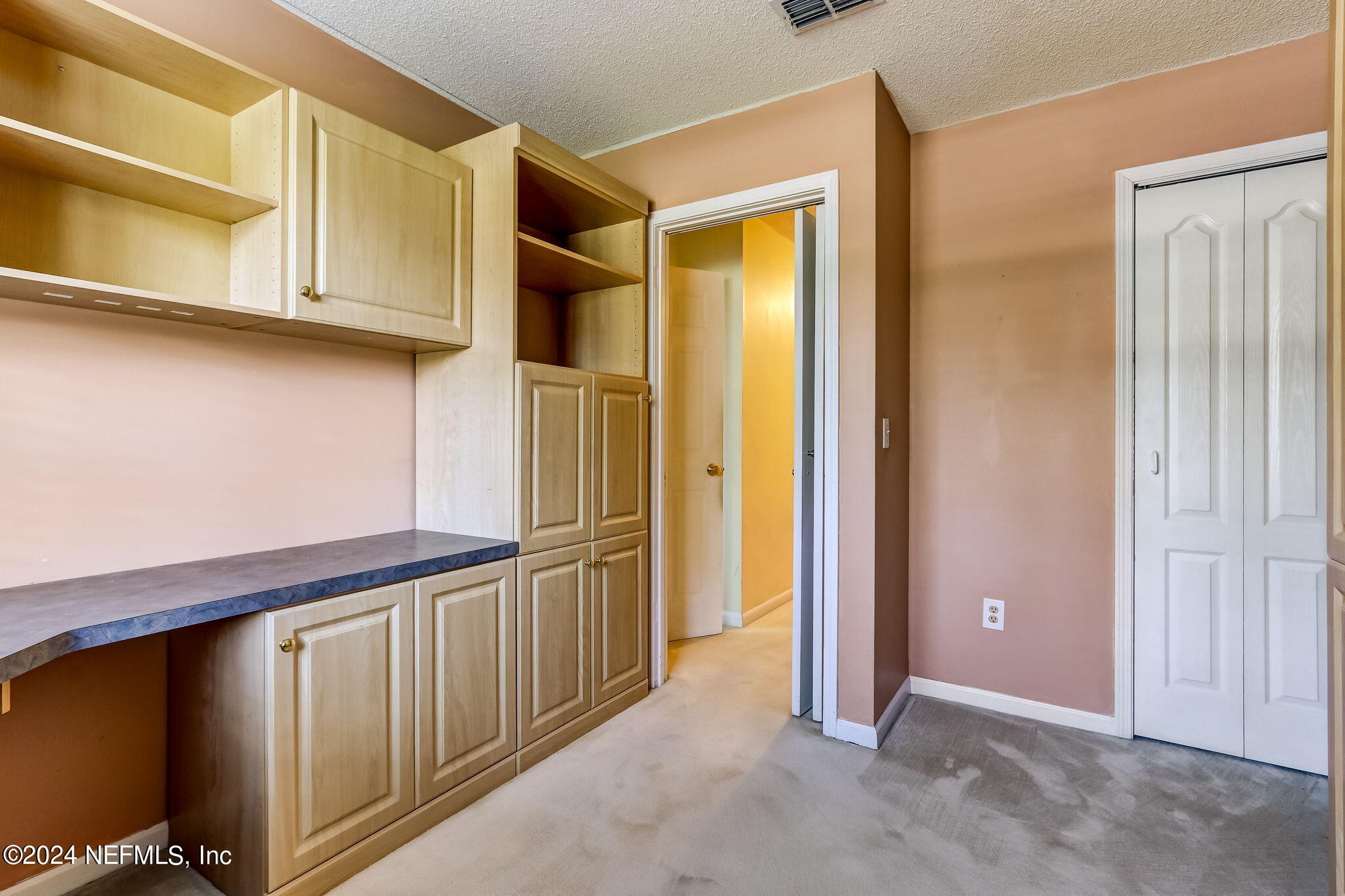 3374 BLACKFOOT Trail S