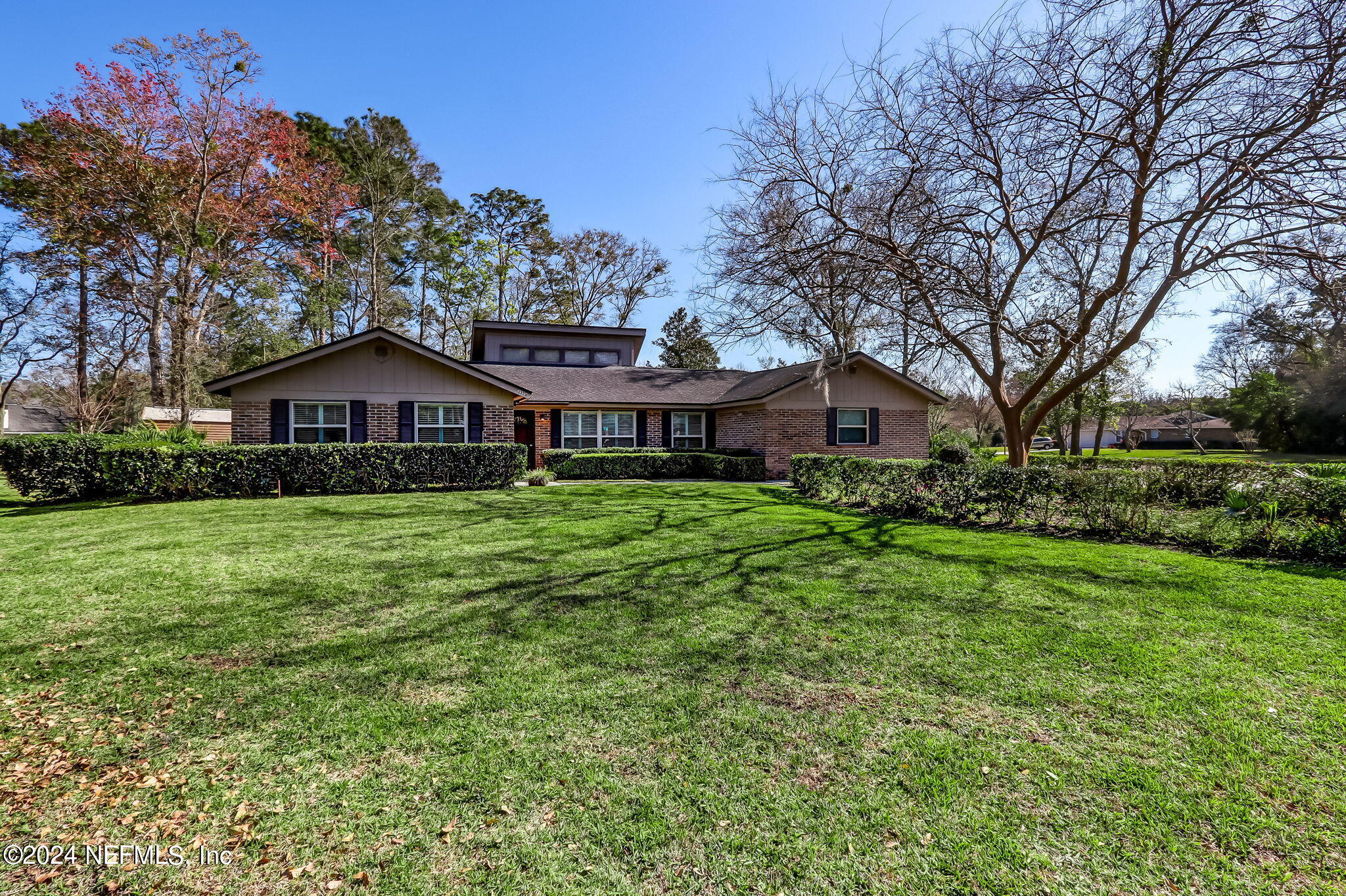 3374 BLACKFOOT Trail S