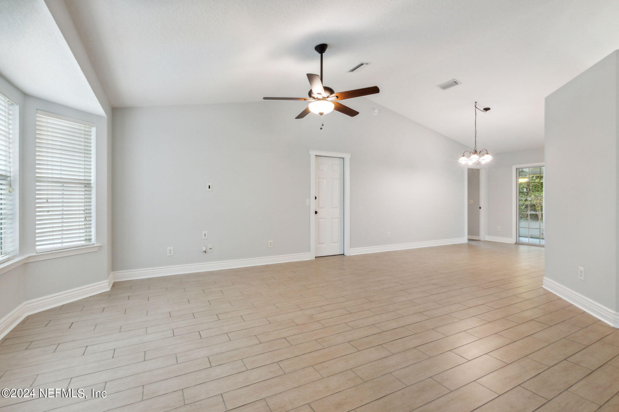 96010 HICKORY Place