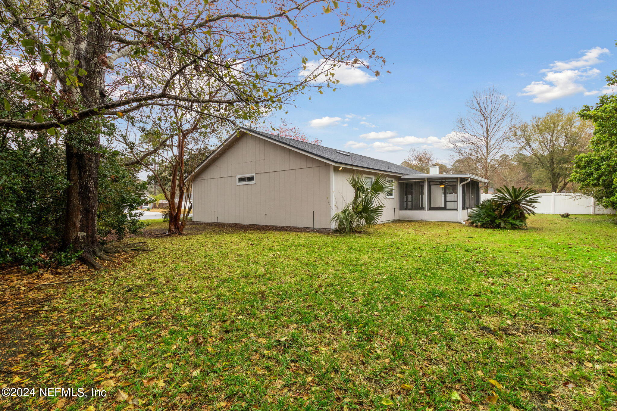 96010 HICKORY Place