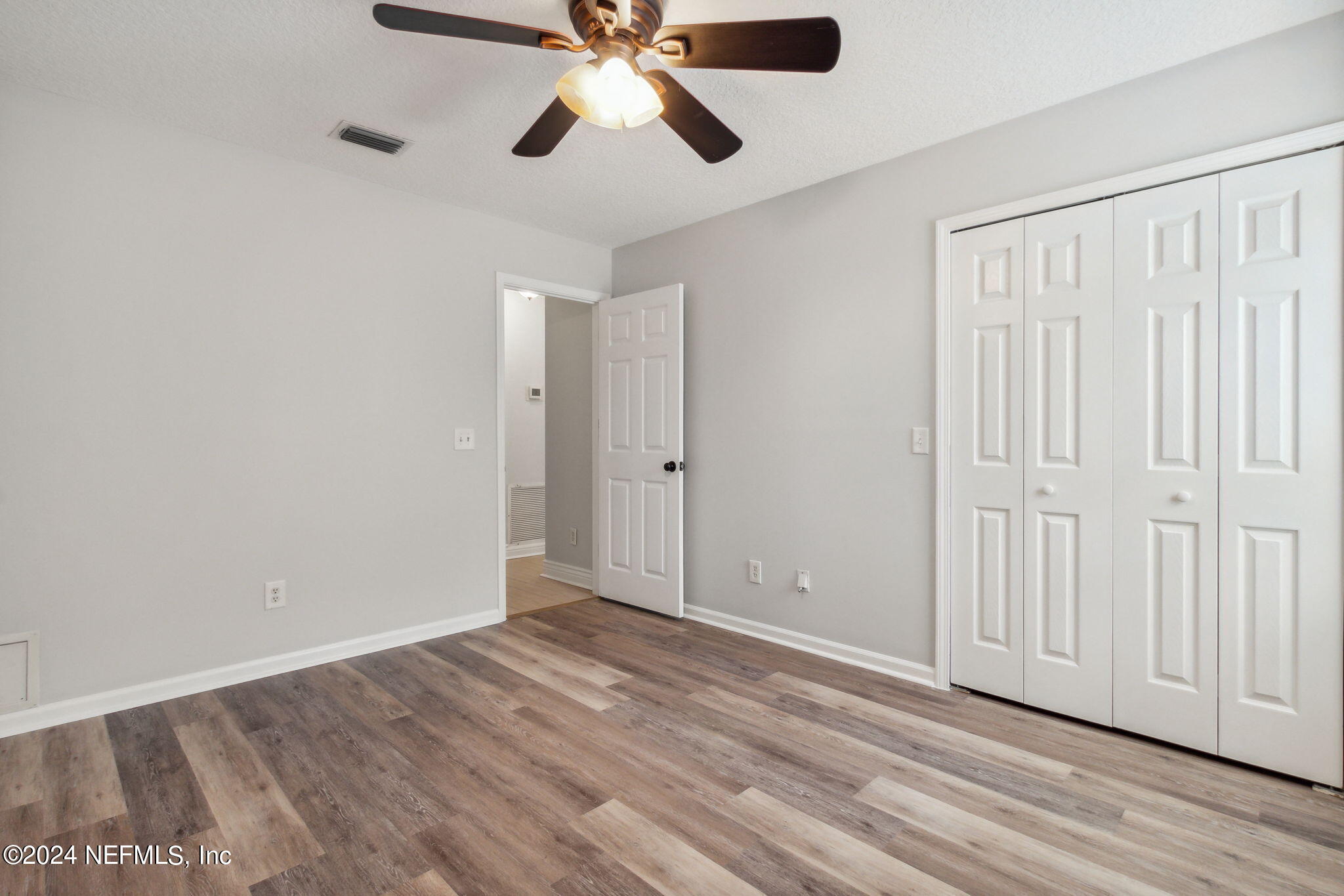 96010 HICKORY Place