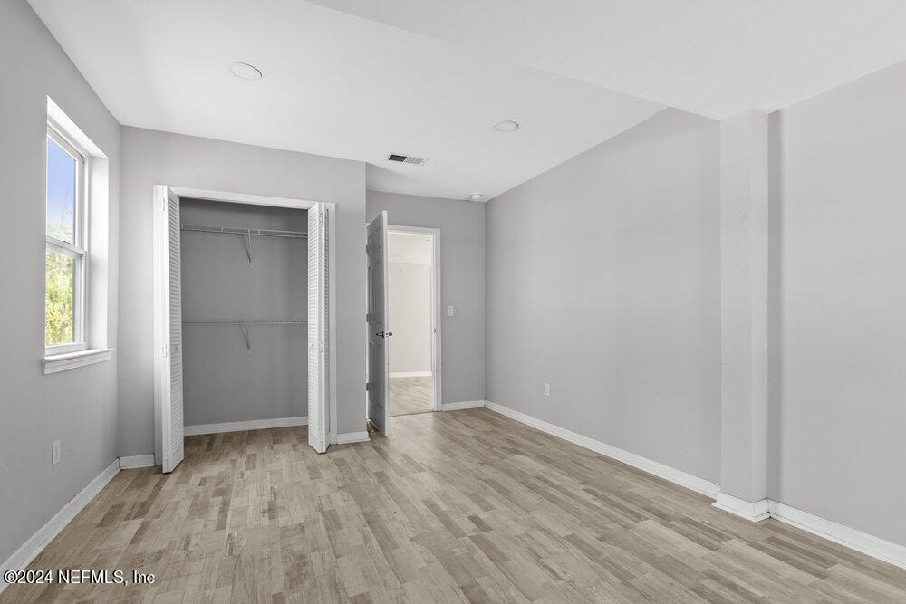 14011 HOLLINGS Street