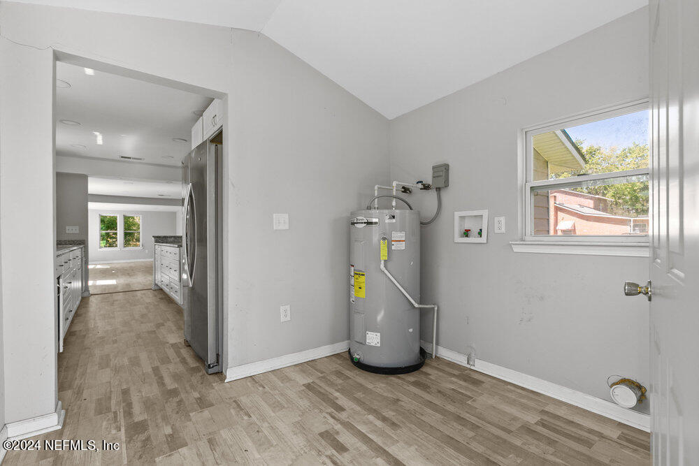 14011 HOLLINGS Street