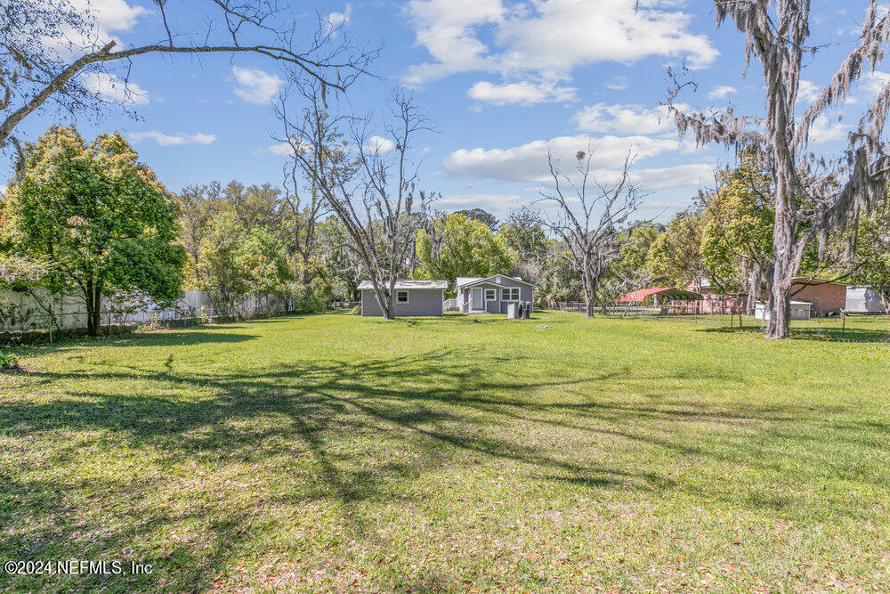 14011 HOLLINGS Street