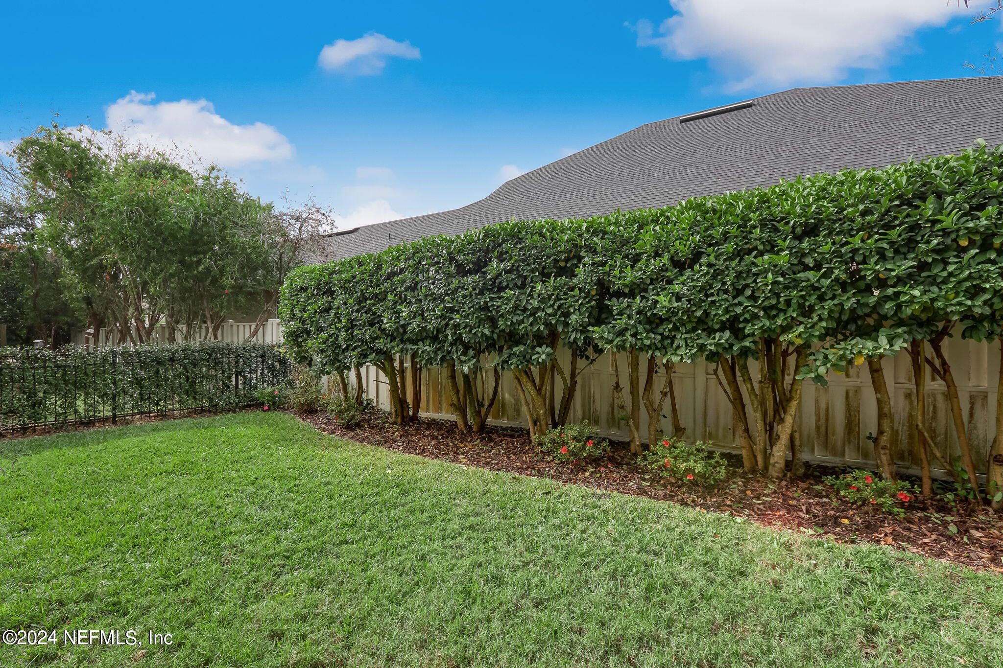 95339 VILLAGE Drive