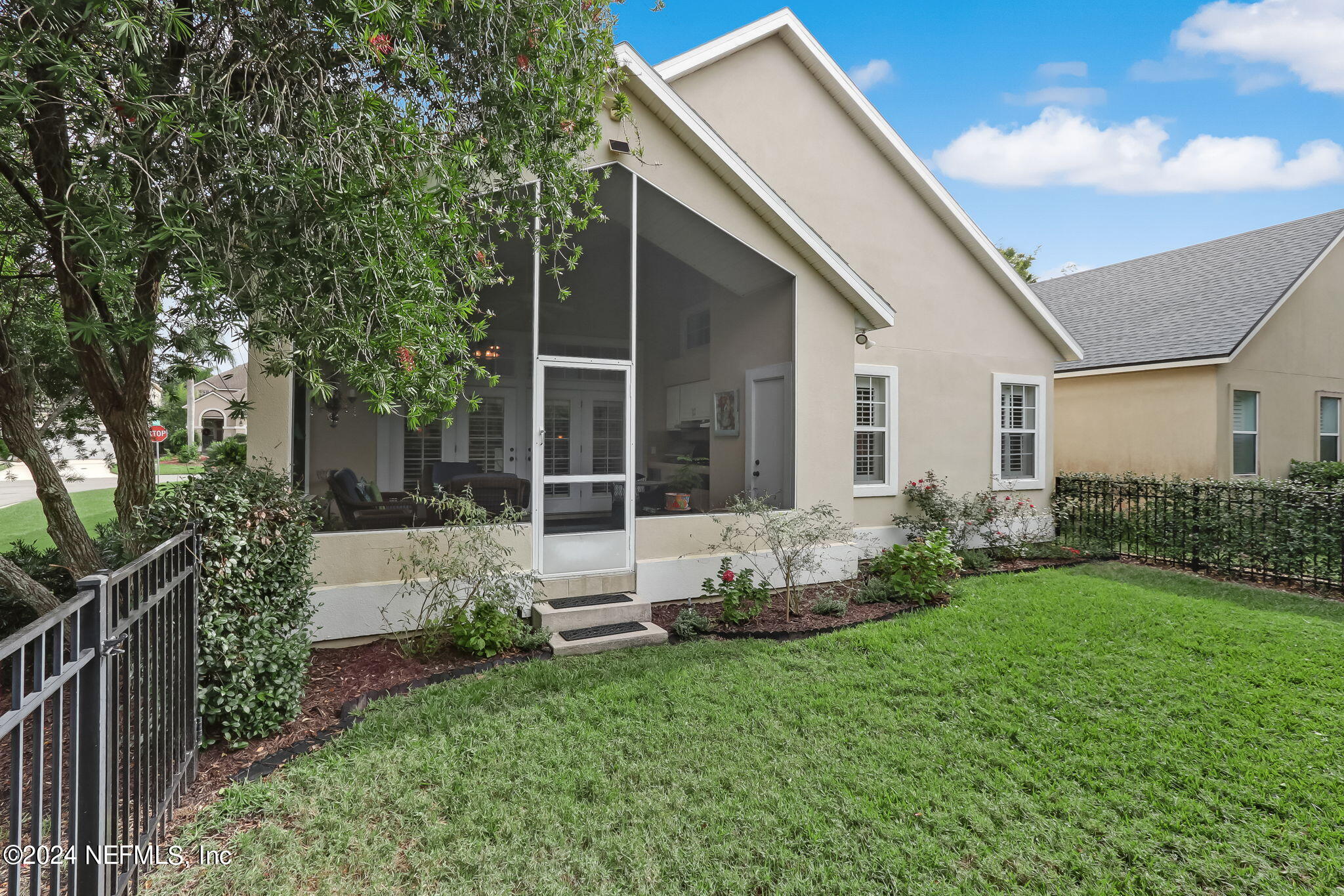 95339 VILLAGE Drive