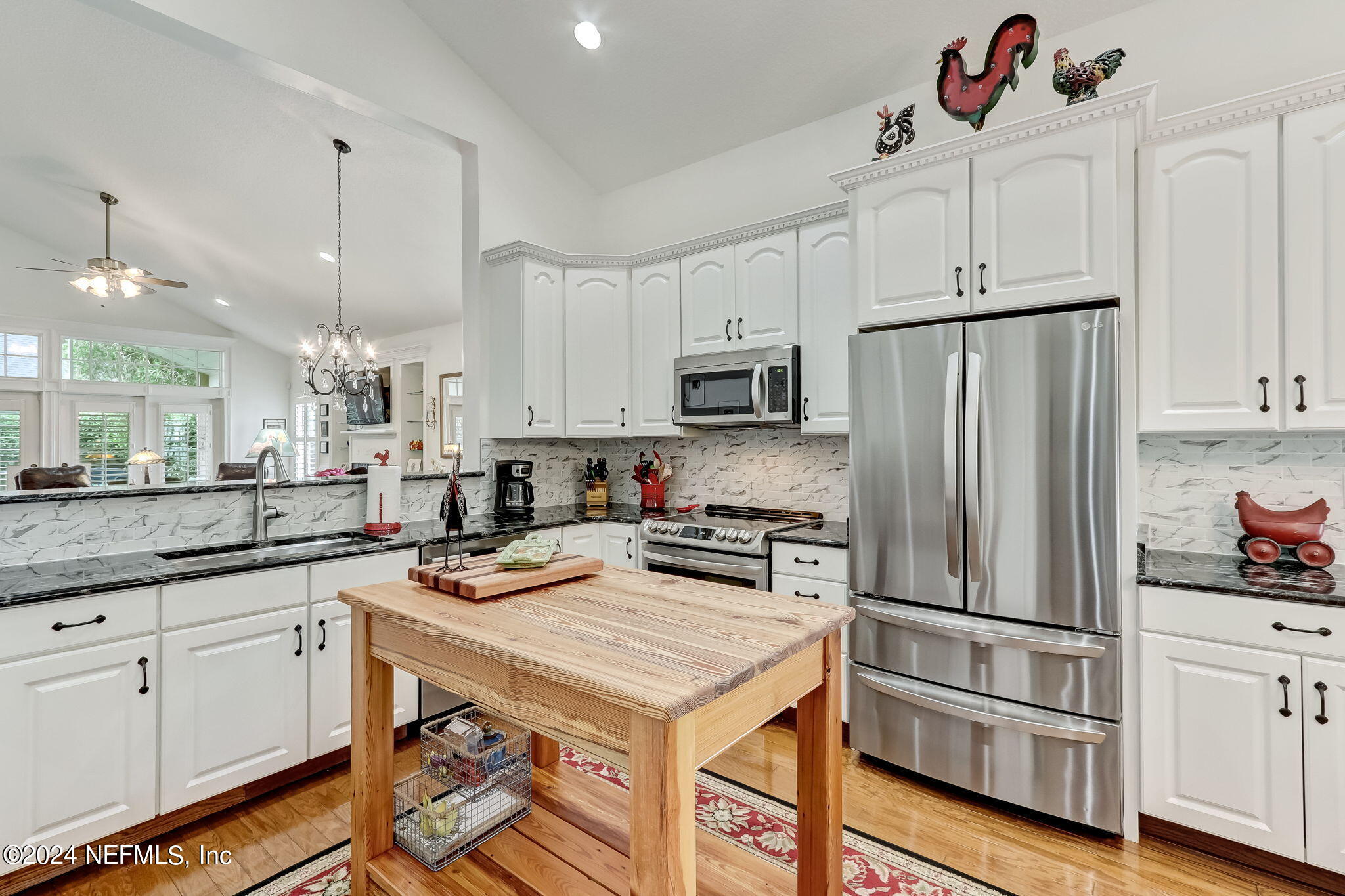 95339 VILLAGE Drive