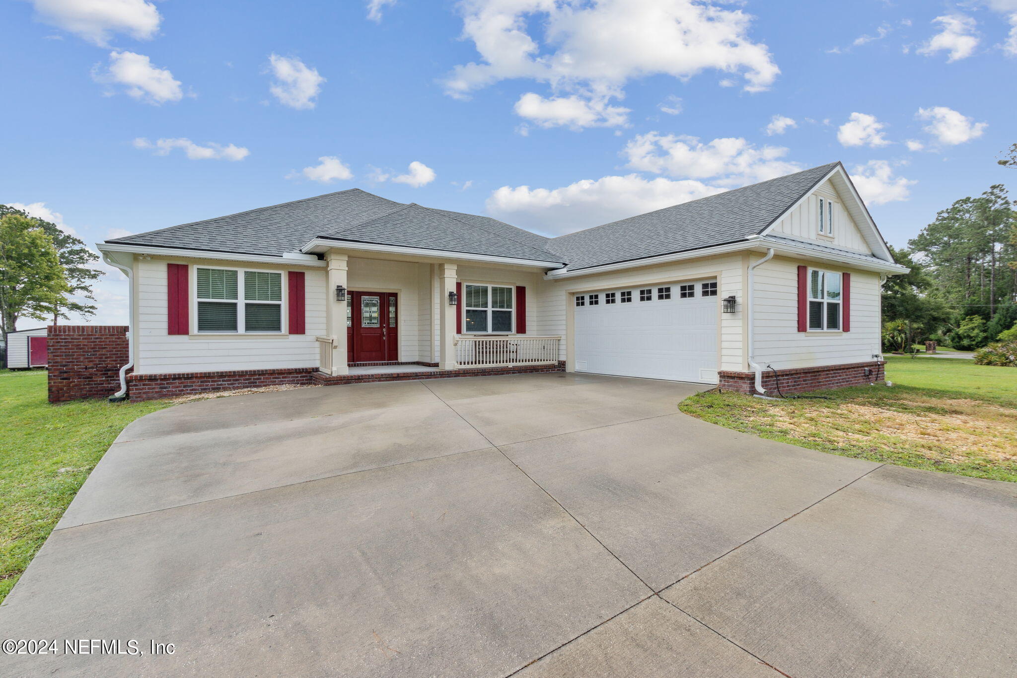 925 EAGLE BEND Court