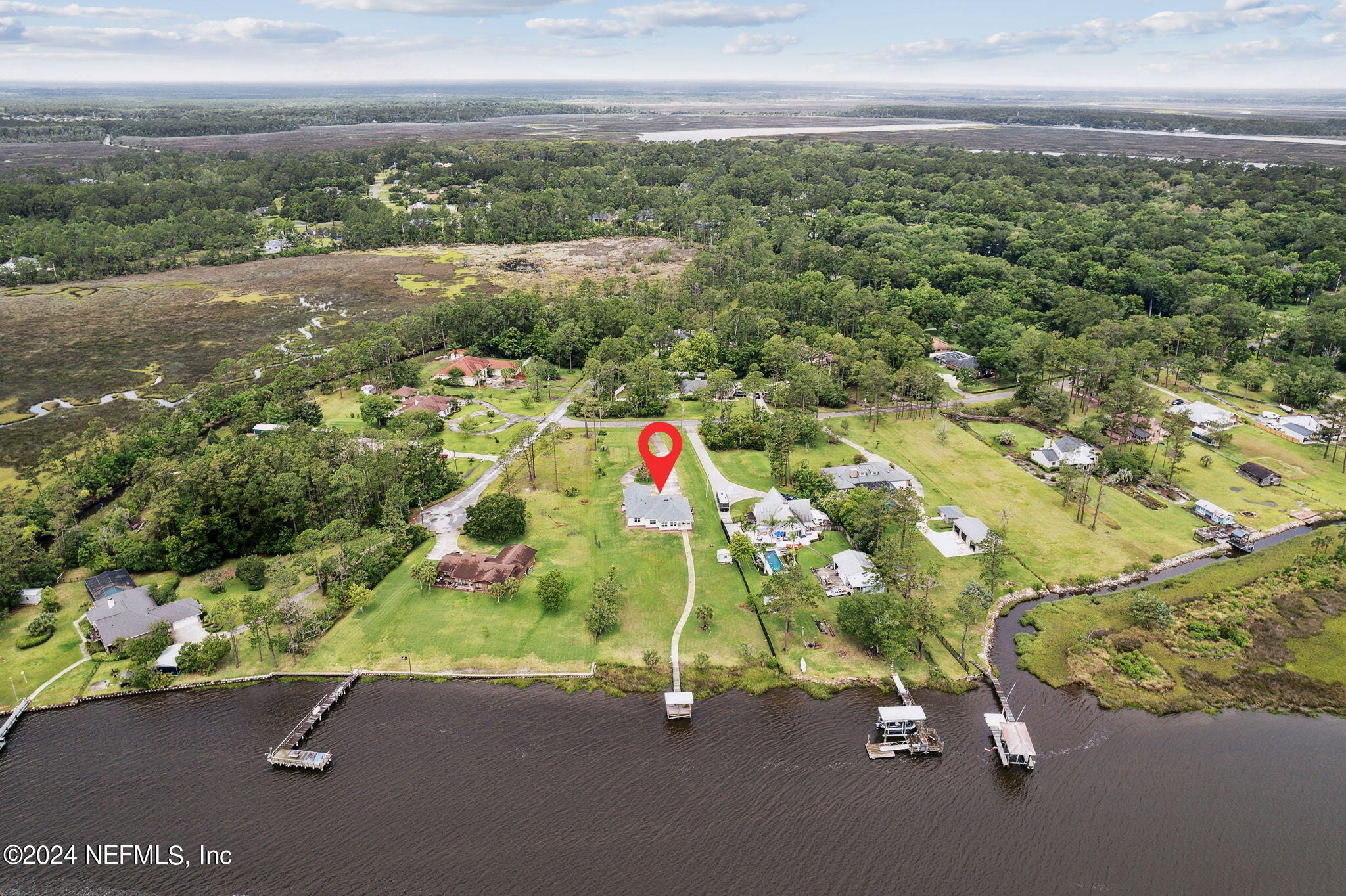 925 EAGLE BEND Court