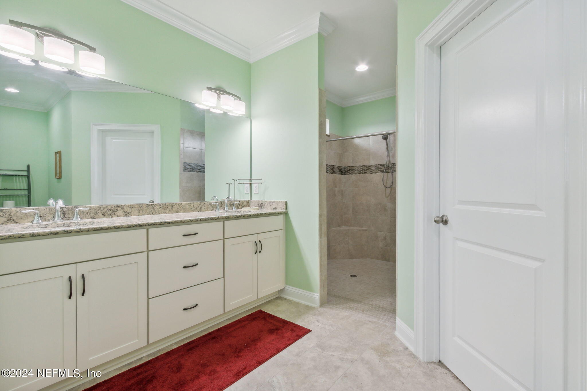 925 EAGLE BEND Court