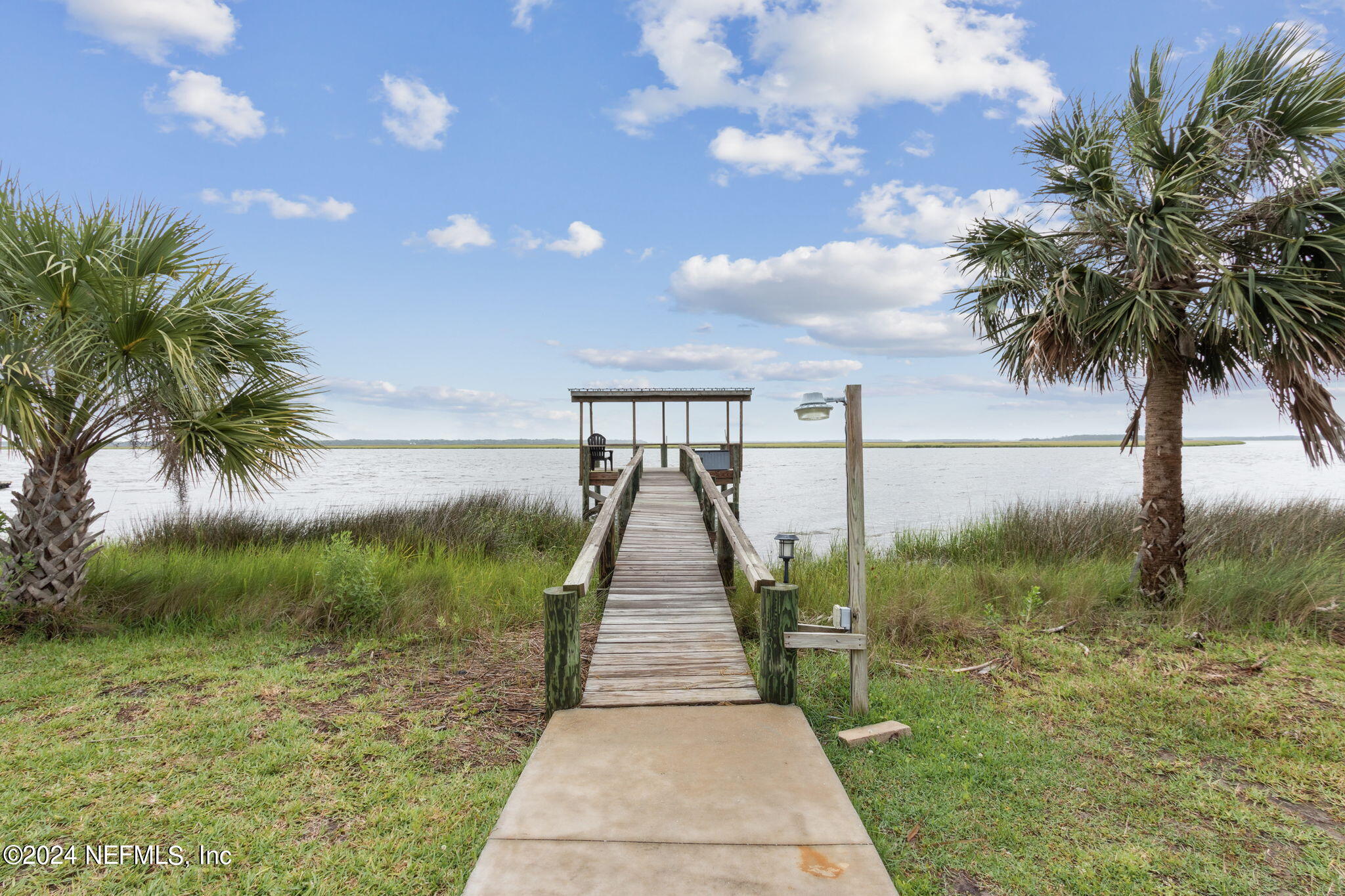 925 EAGLE BEND Court