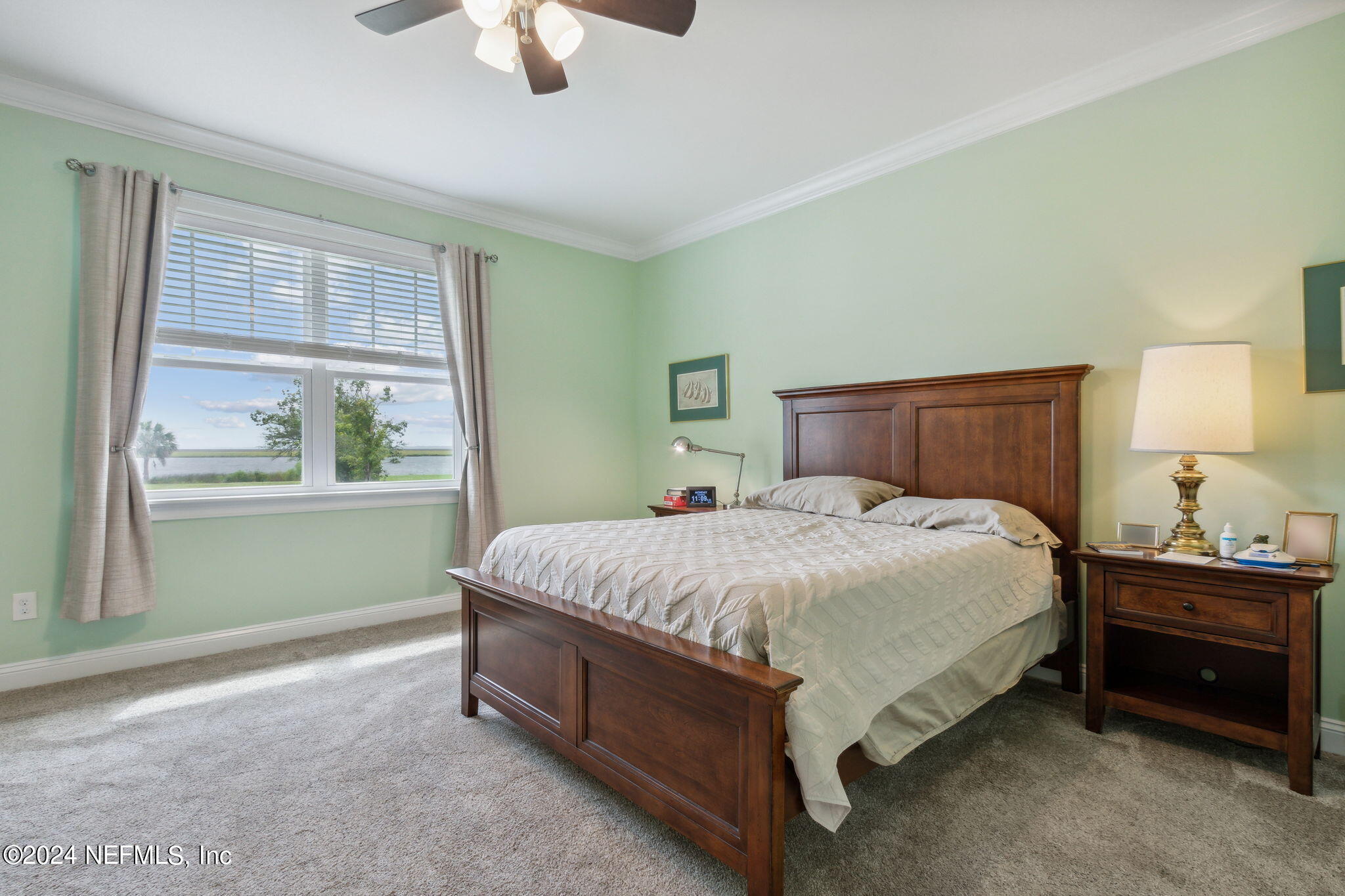 925 EAGLE BEND Court