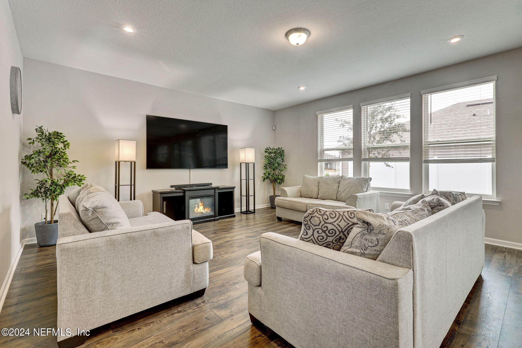 1564 PANTHER LAKE Parkway