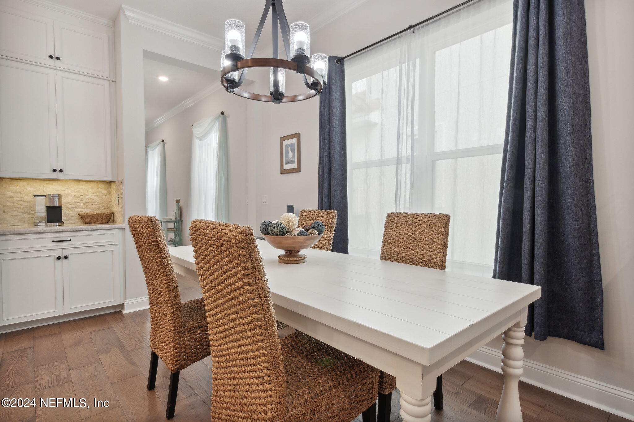 96014 ENCLAVE Manor