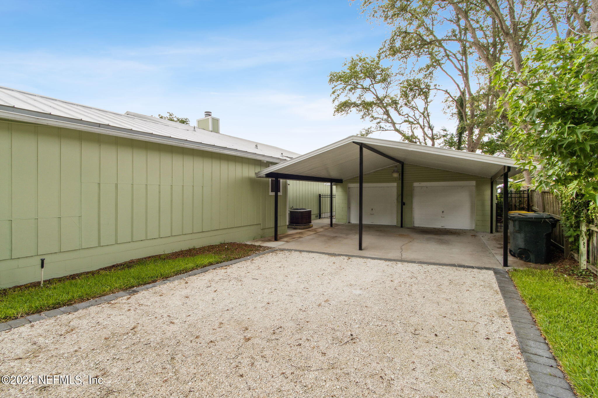16041 SHELLCRACKER Road