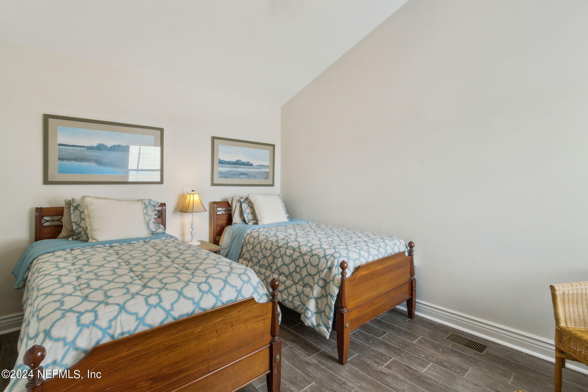 16041 SHELLCRACKER Road