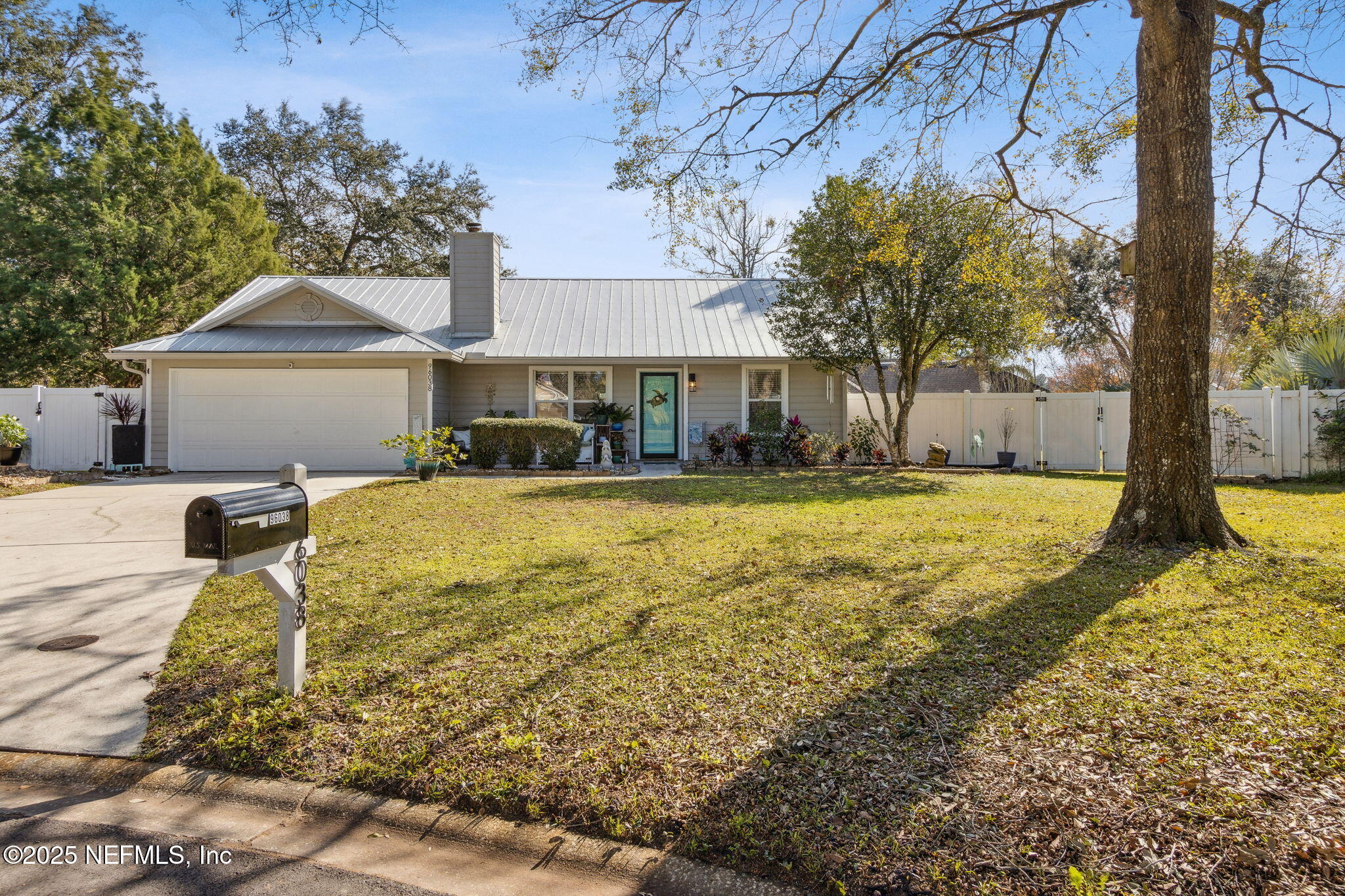 96038 MAPLE Court