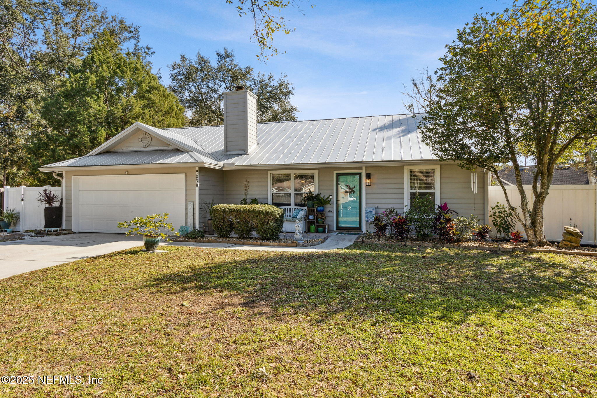 96038 MAPLE Court