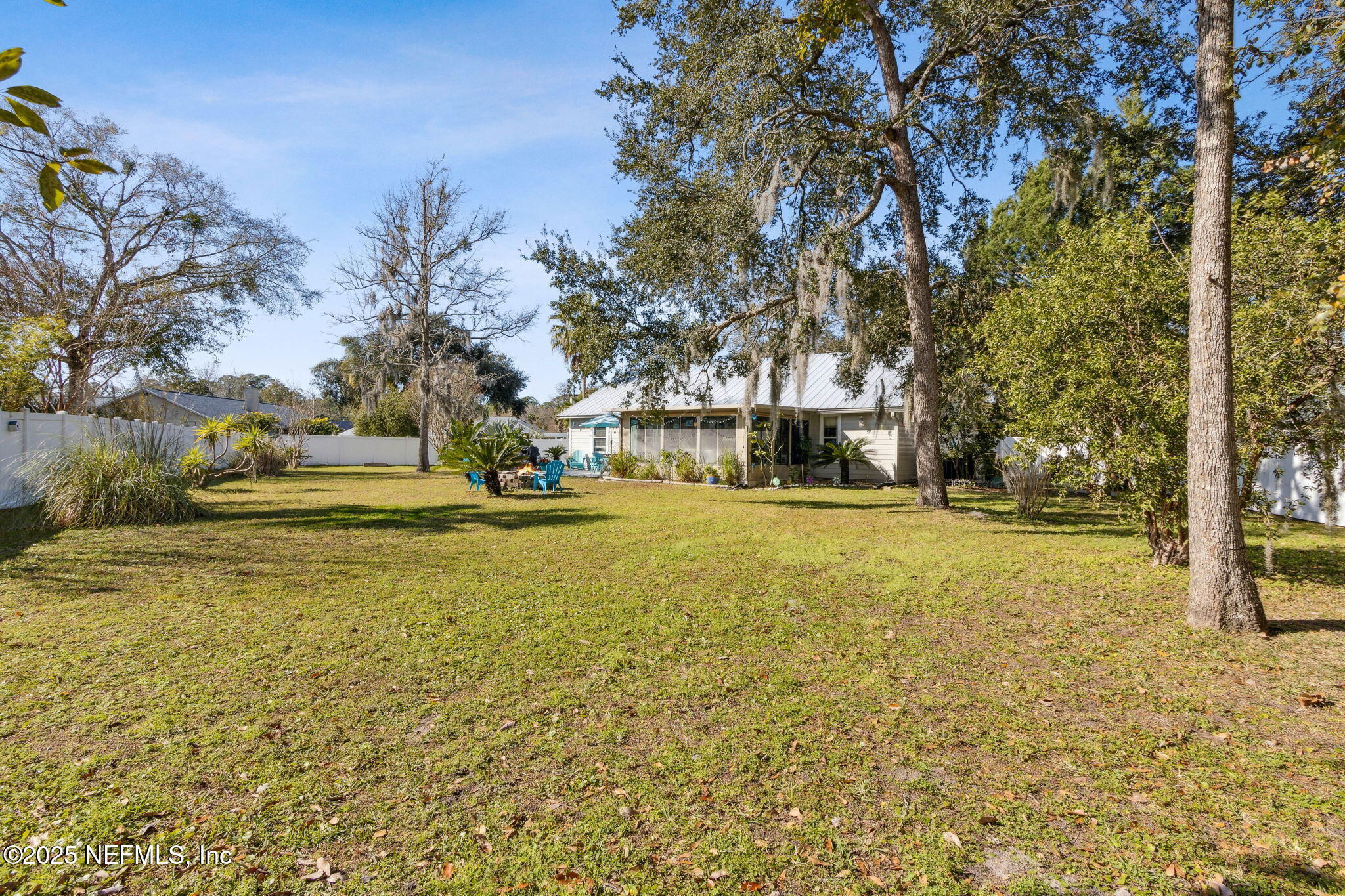 96038 MAPLE Court