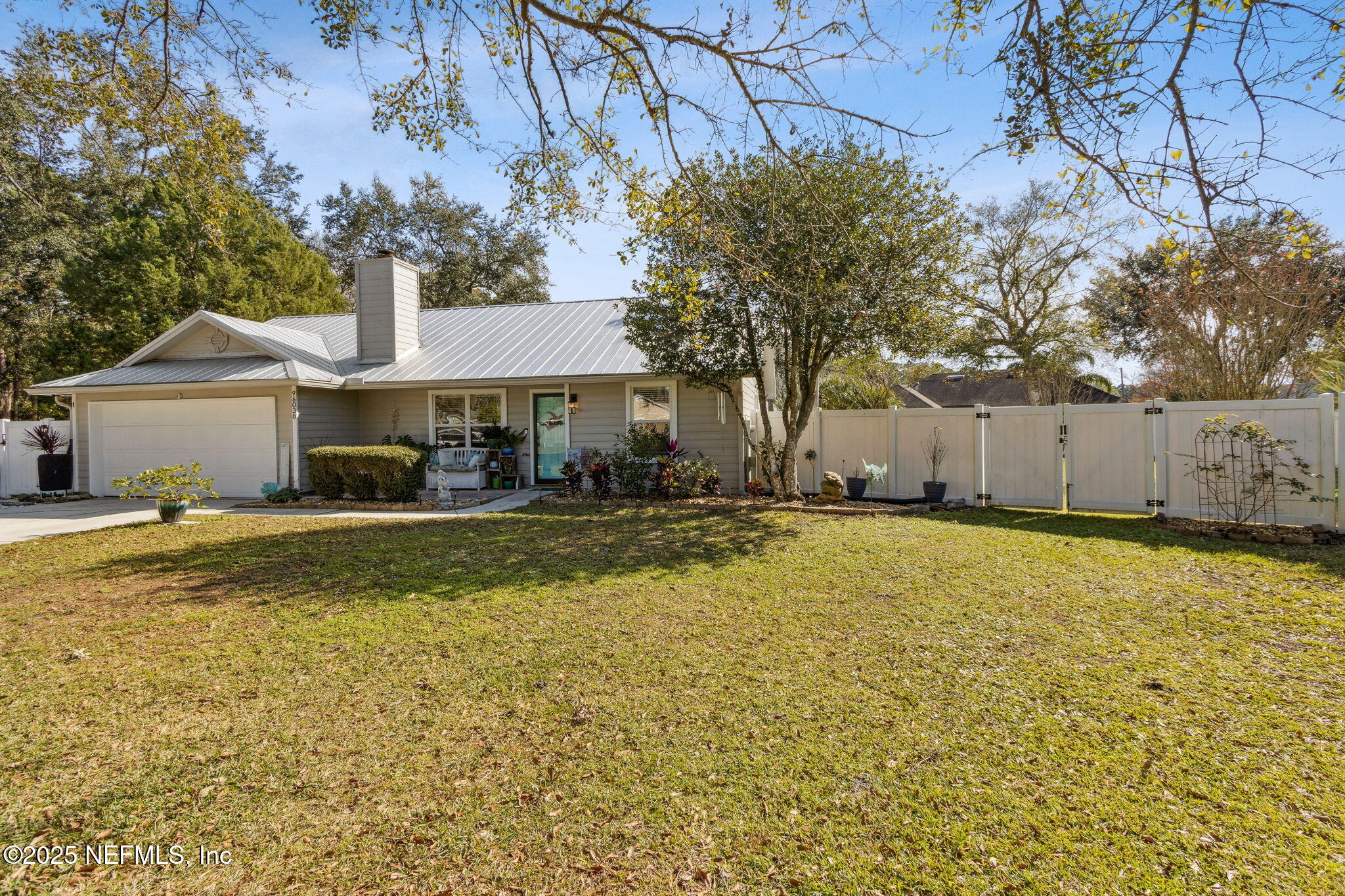 96038 MAPLE Court
