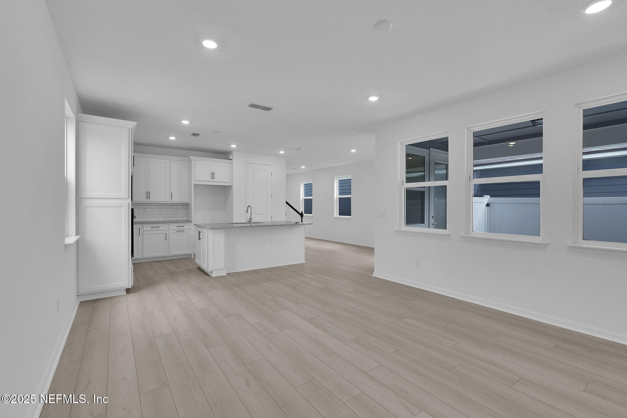 632 HAWTHORN PARK Circle