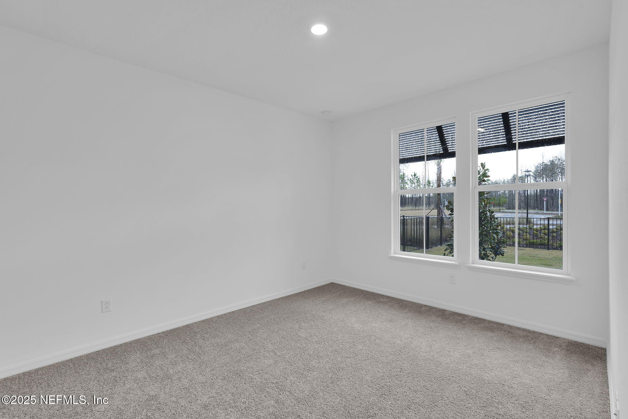 632 HAWTHORN PARK Circle