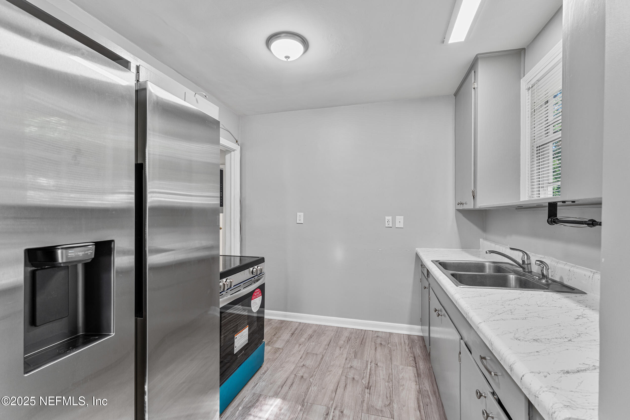 431 W 62ND Street