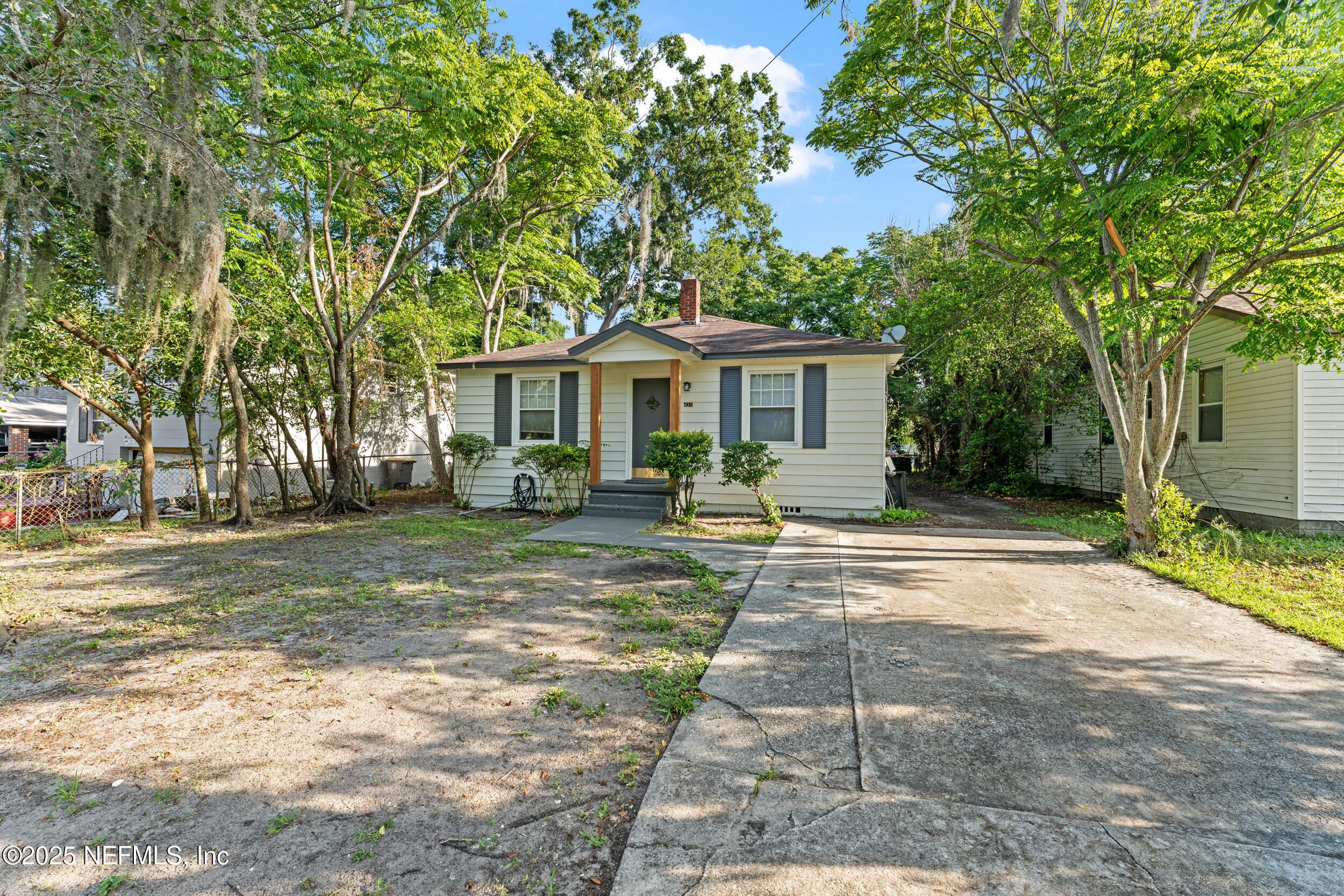 431 W 62ND Street
