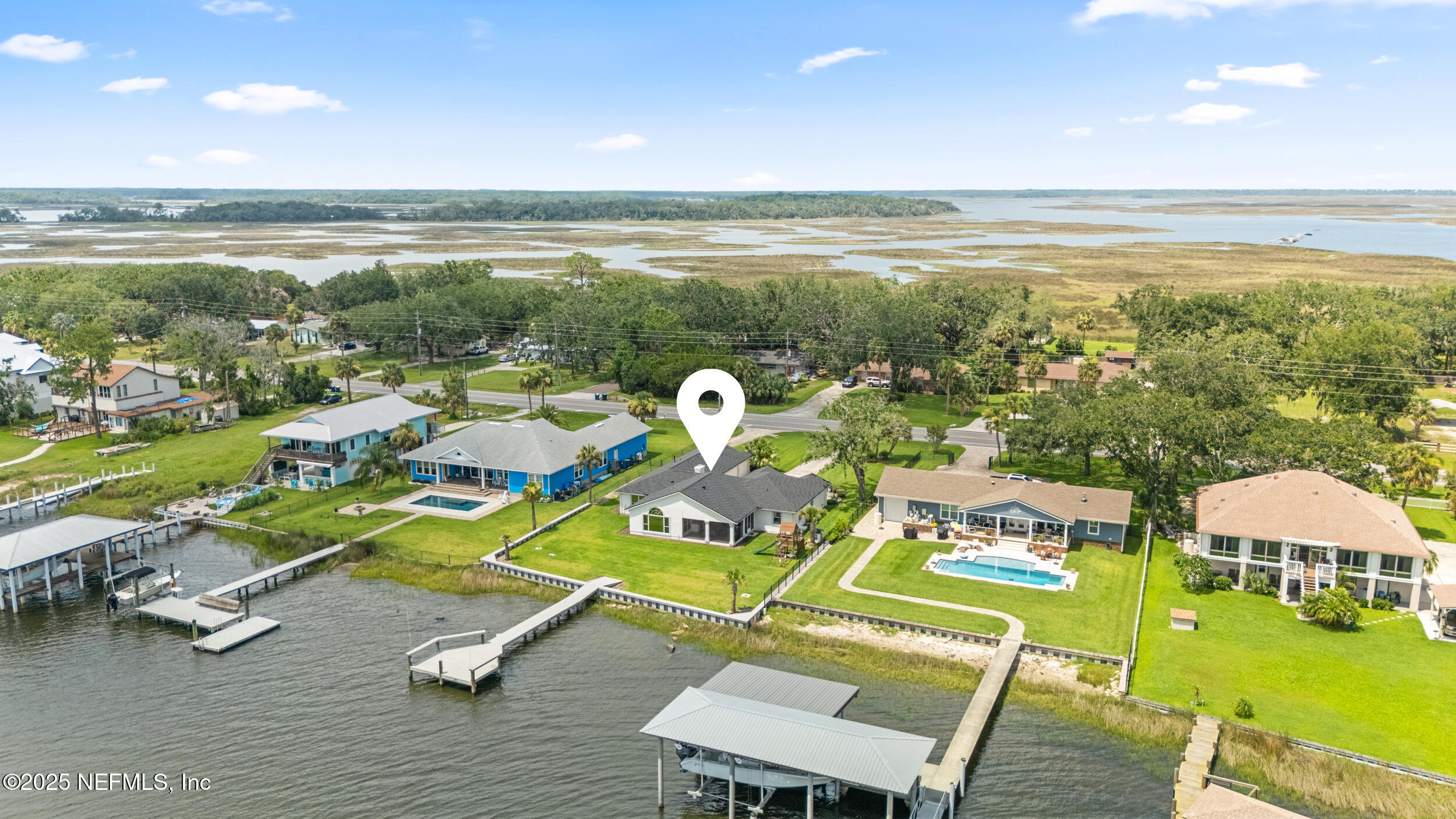 6102 HECKSCHER Drive