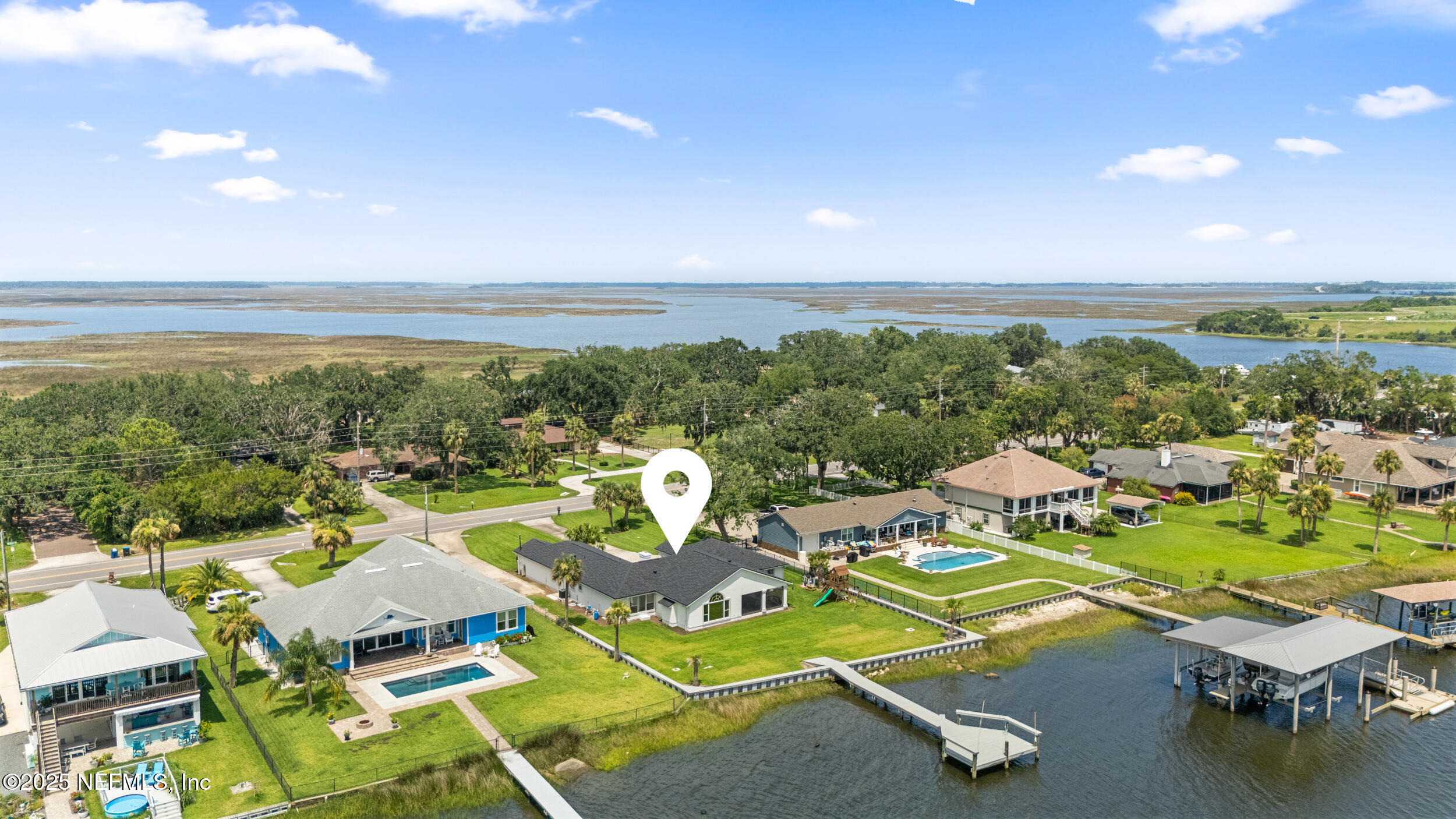 6102 HECKSCHER Drive