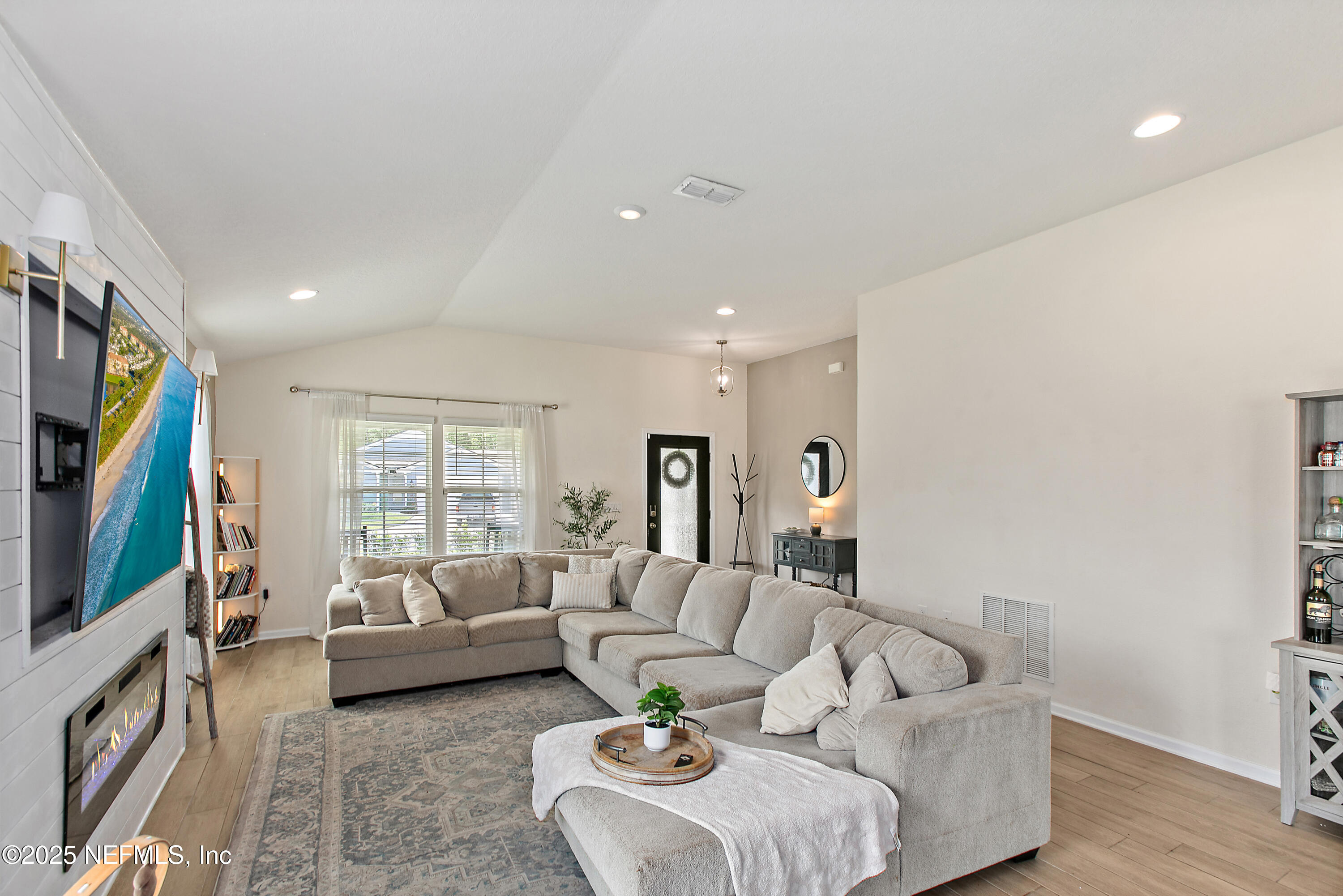 316 N HAMILTON SPRINGS Road, St. Augustine