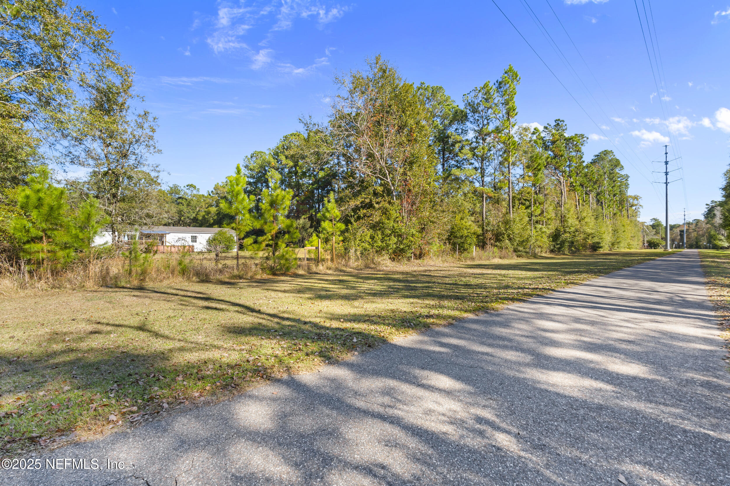 9032 COMMONWEALTH Avenue