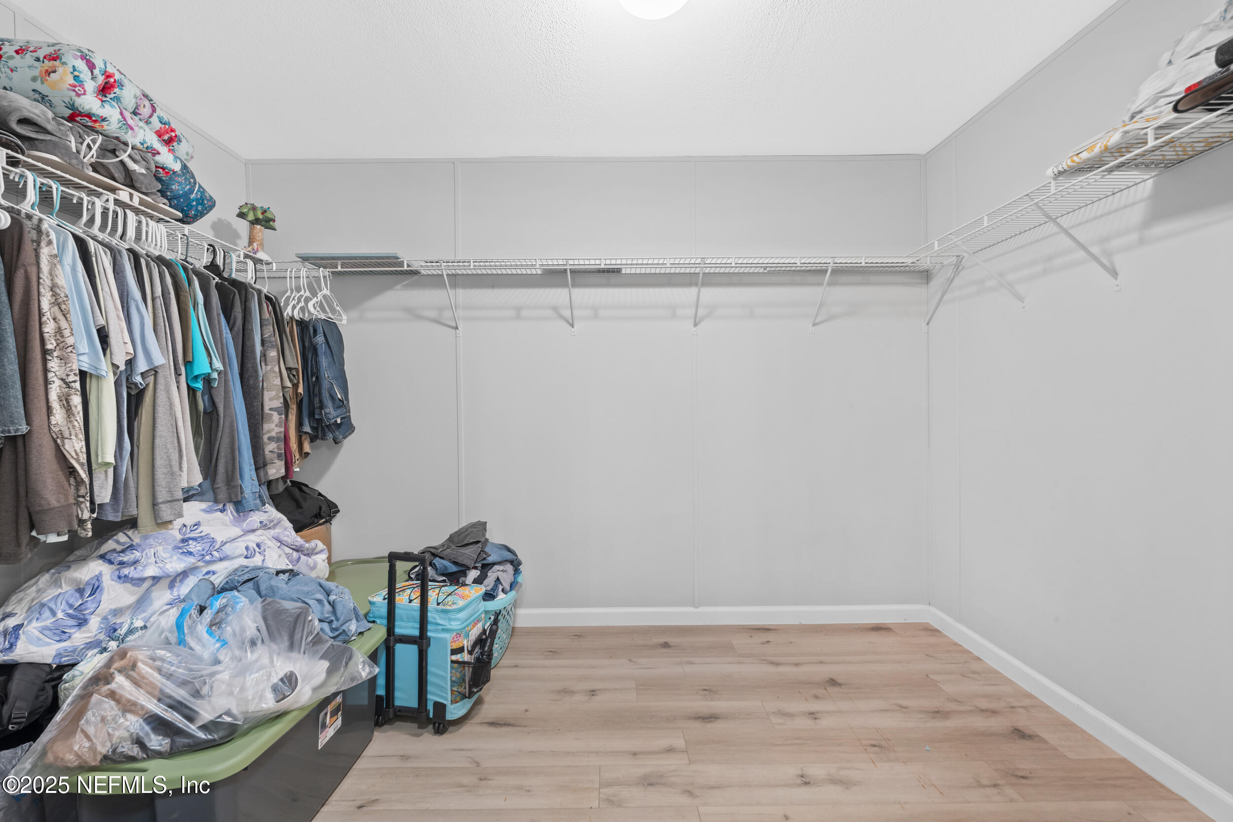 9032 COMMONWEALTH Avenue