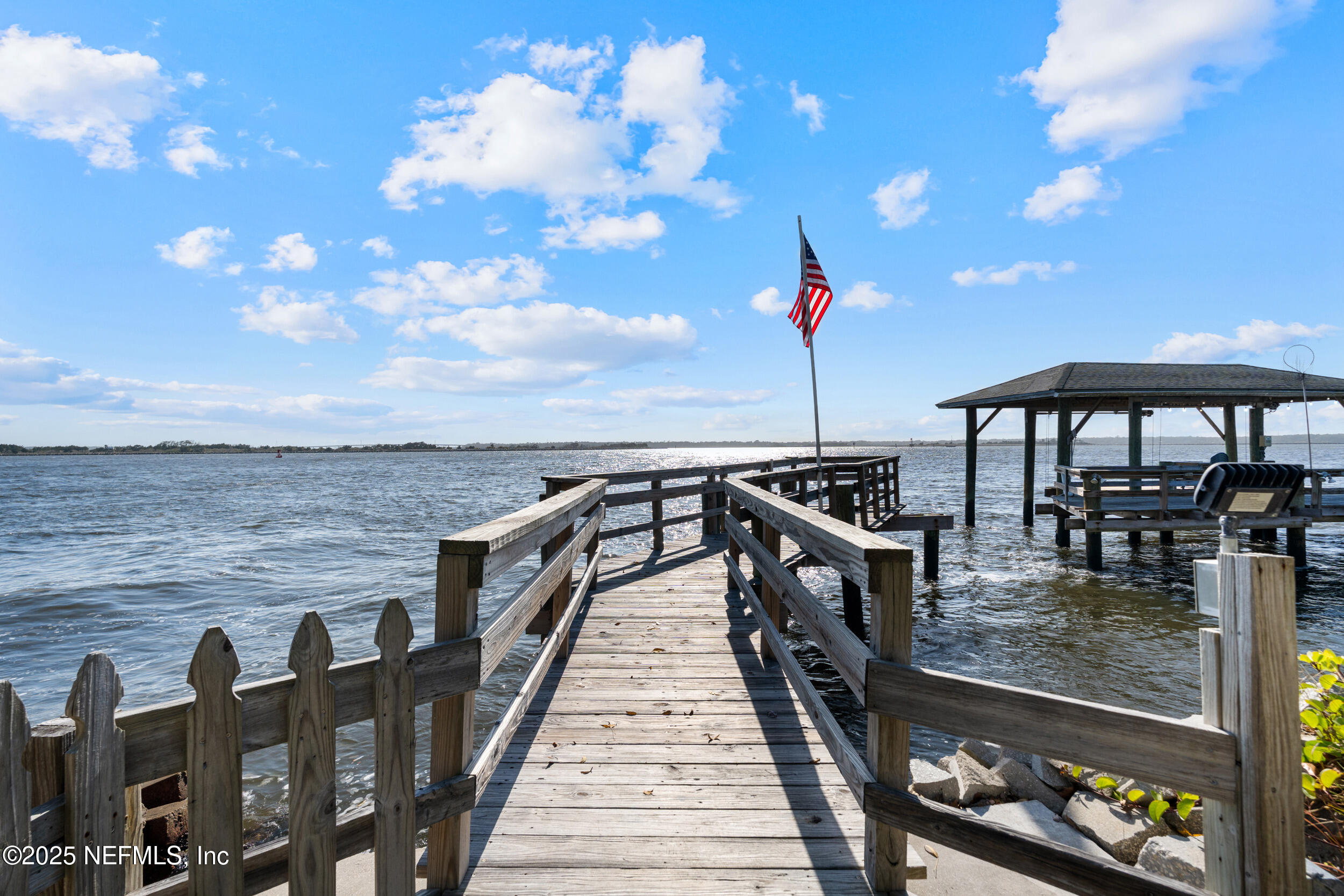 8978 HECKSCHER Drive