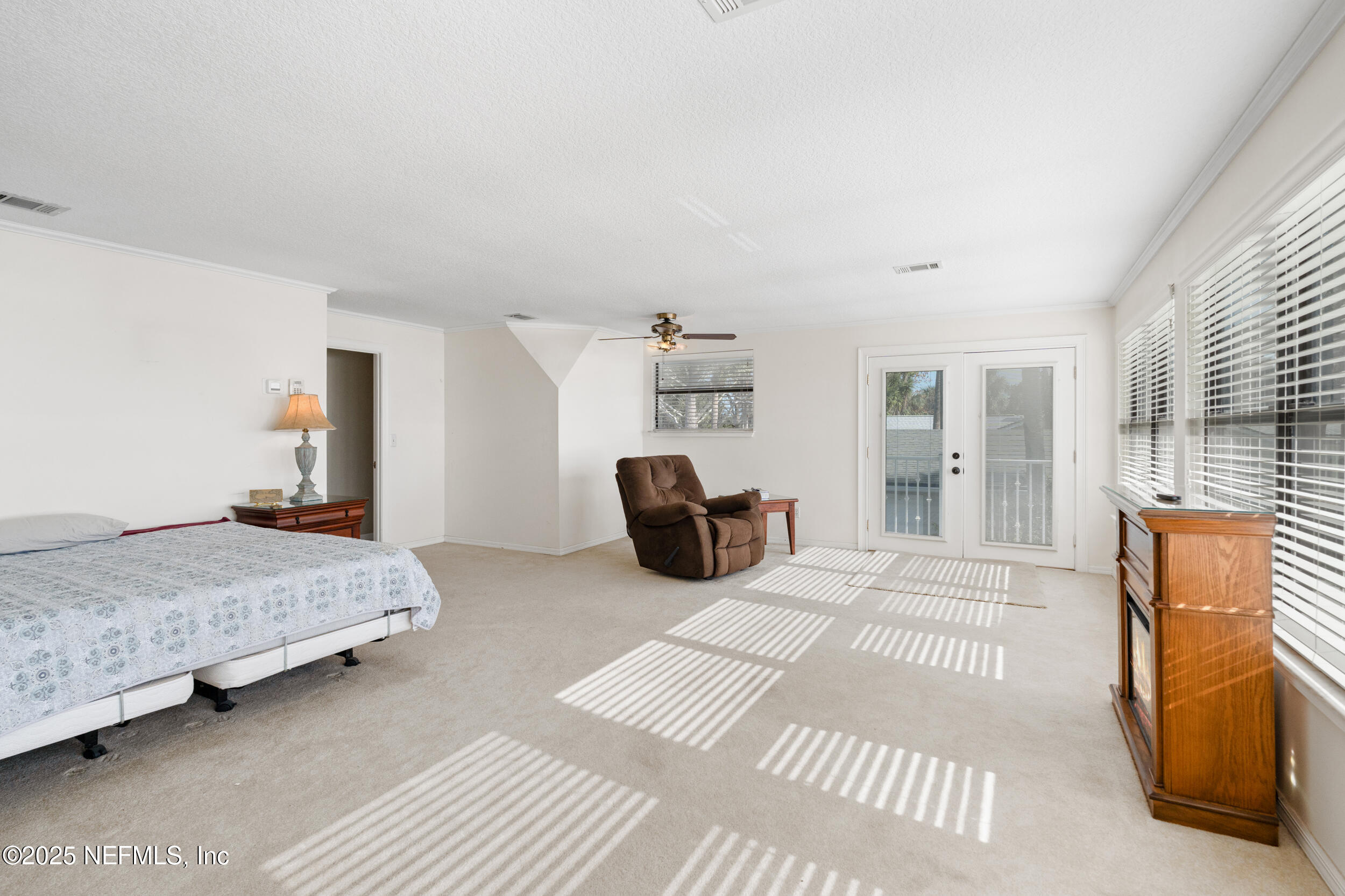 8978 HECKSCHER Drive