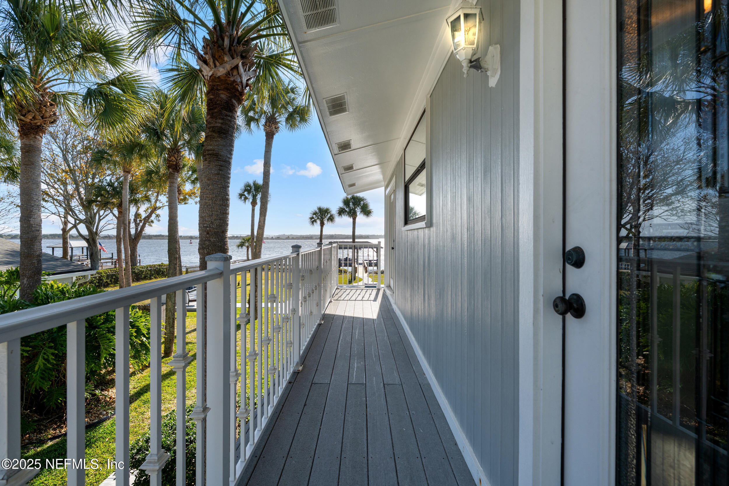 8978 HECKSCHER Drive