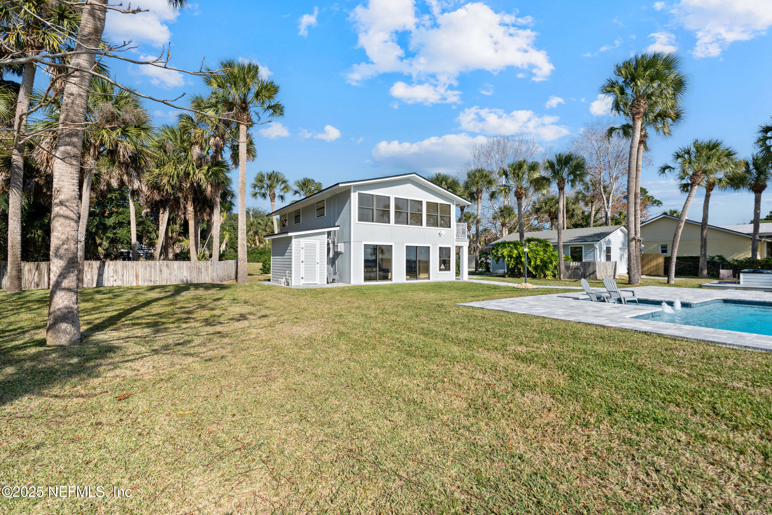 8978 HECKSCHER Drive