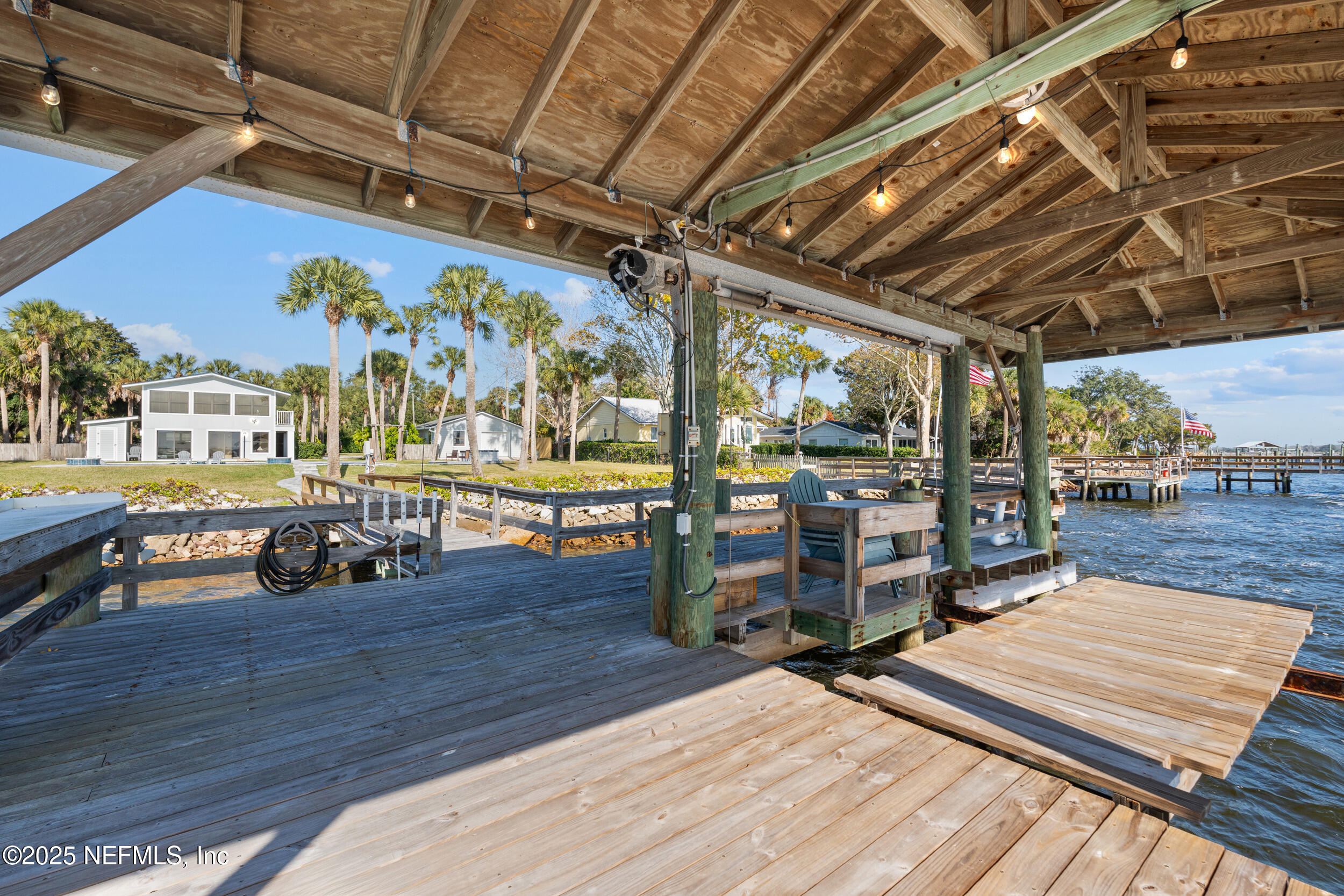 8978 HECKSCHER Drive